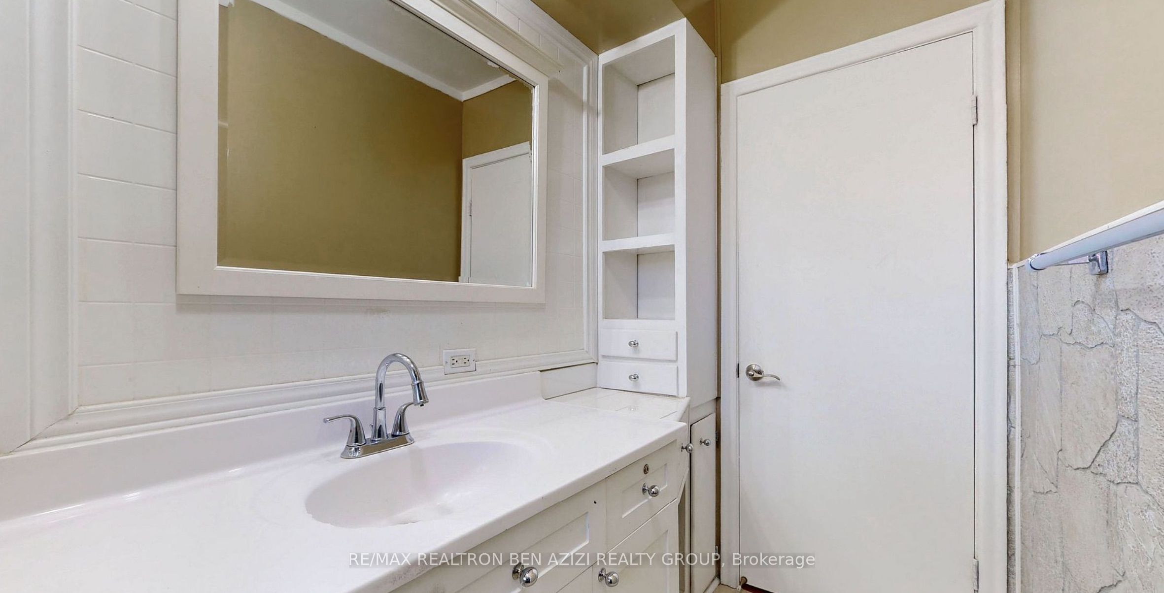 49 Don Mor Drive Main Property Photo 15
