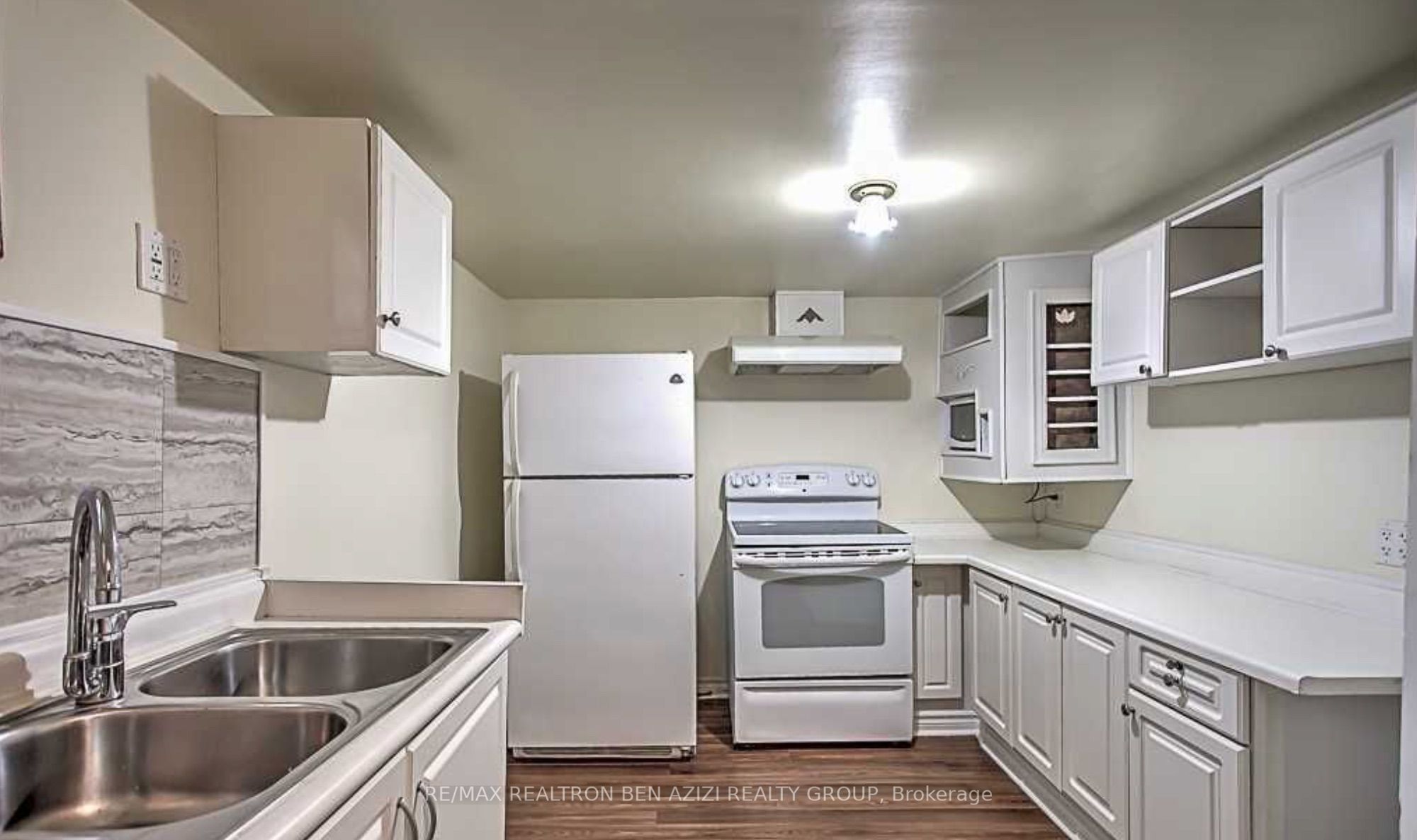 49 Don Mor Drive Bsmt Property Photo 2