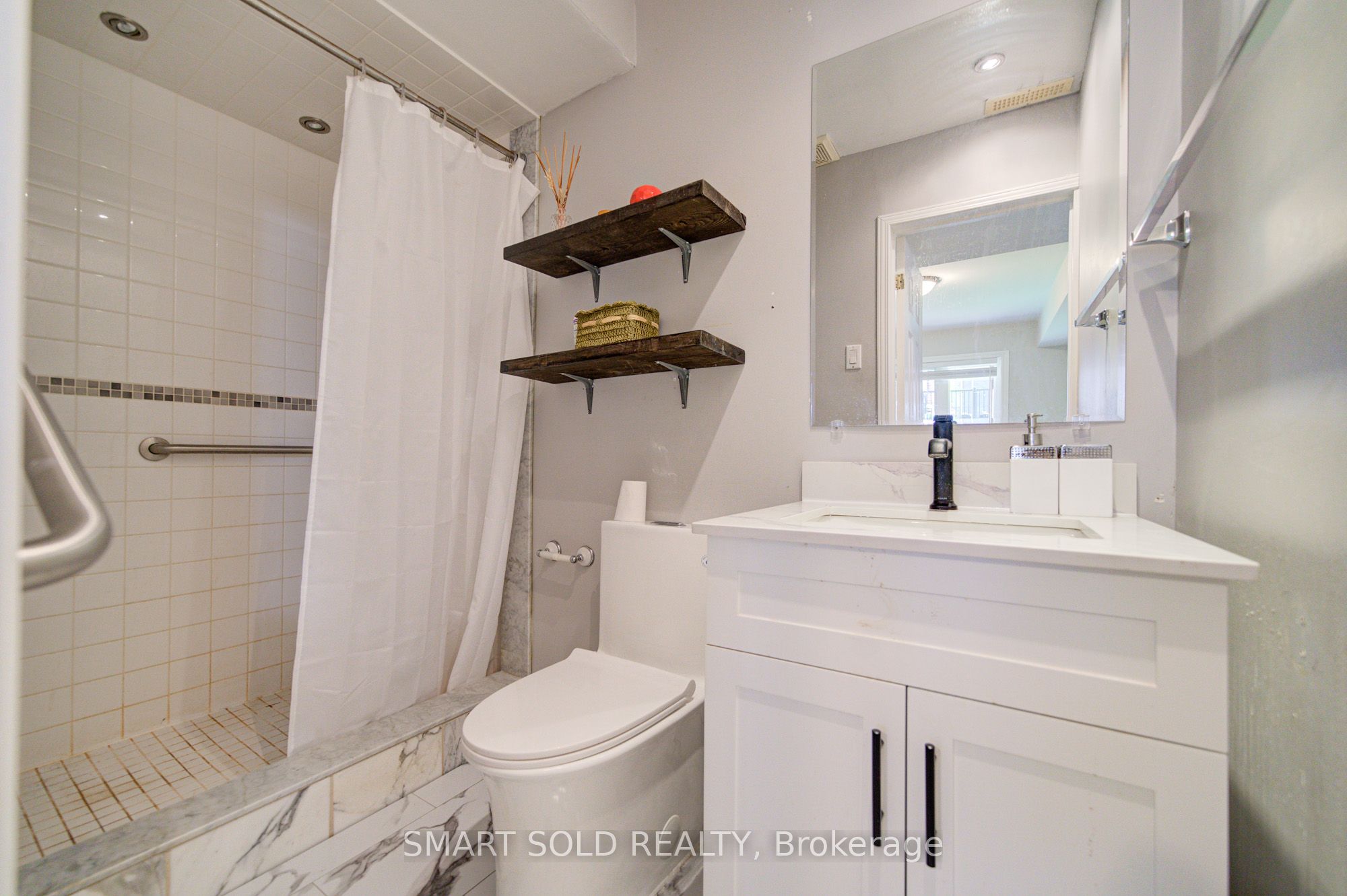 122 Mistysugar Trail Property Photo 48