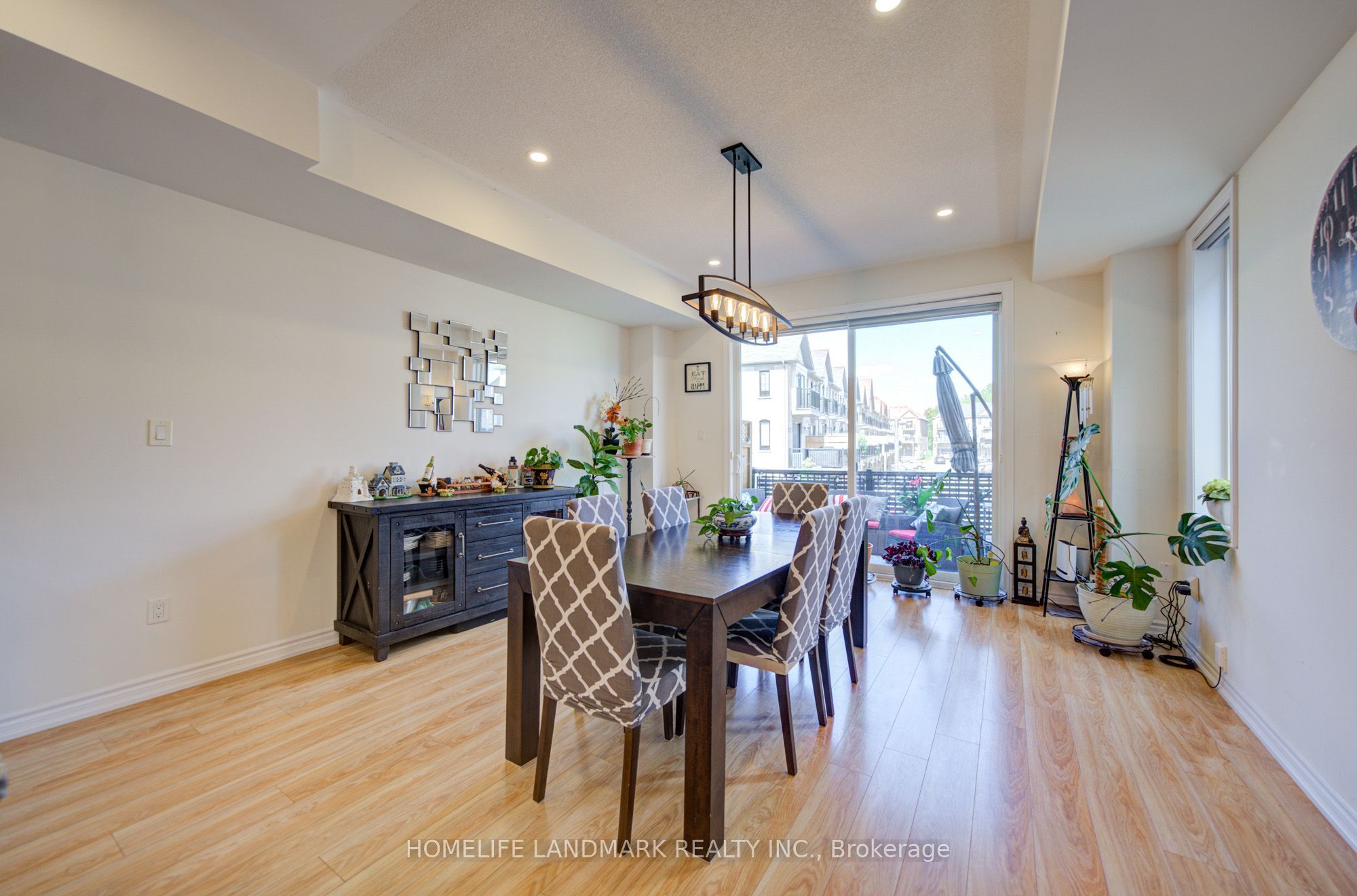 97 Cornell Centre Boulevard Property Photo 19