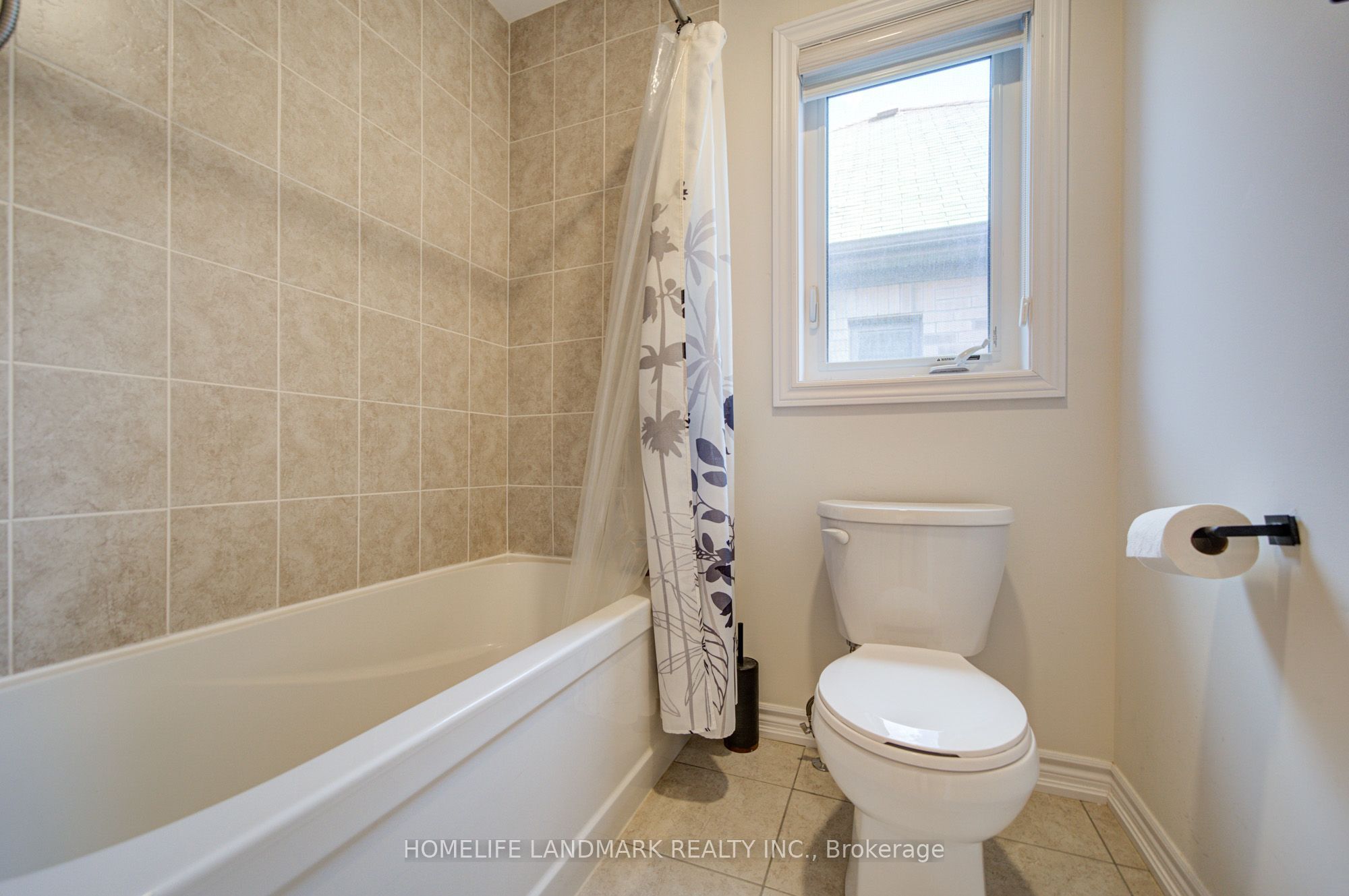 97 Cornell Centre Boulevard Property Photo 39