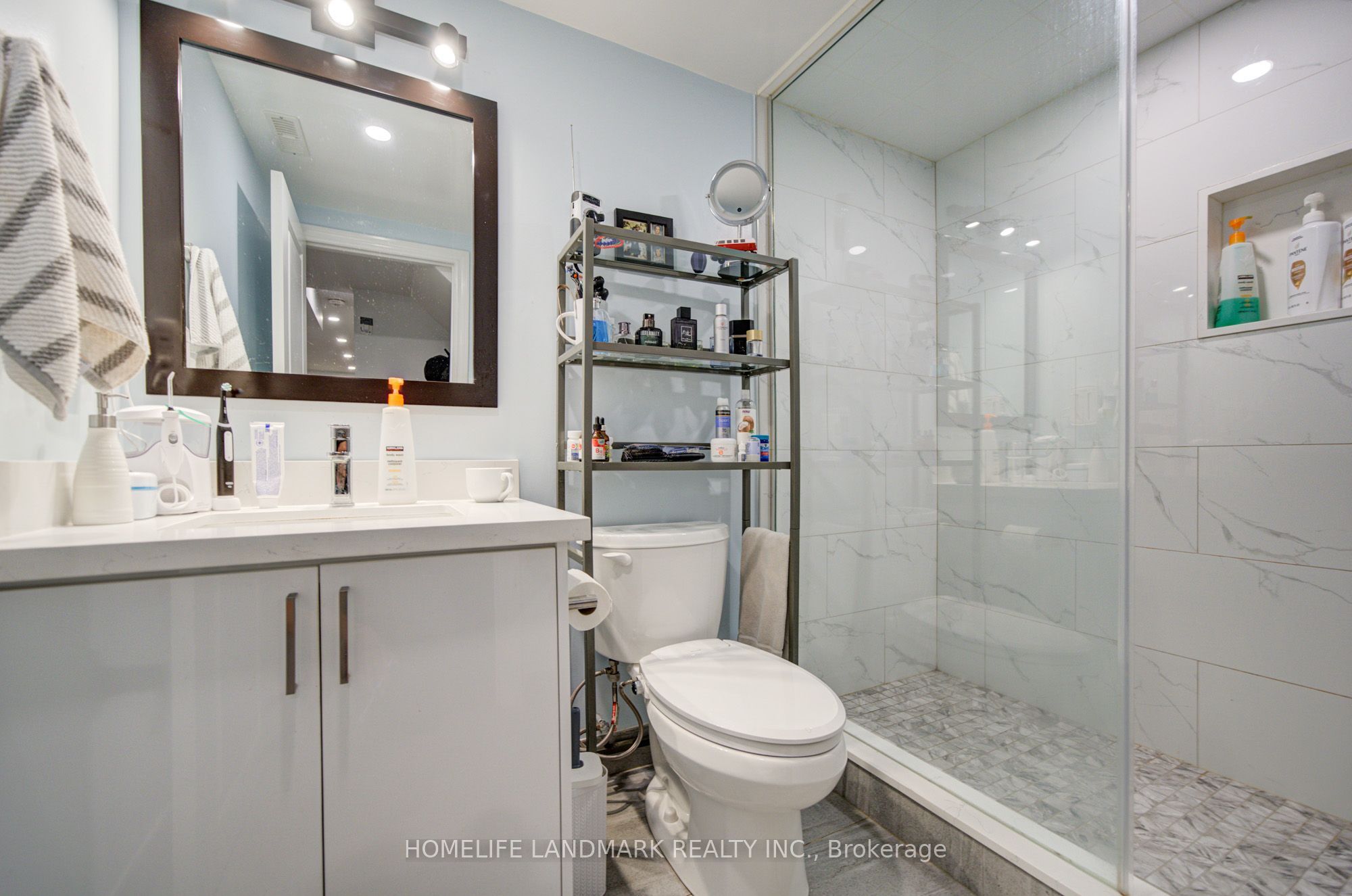97 Cornell Centre Boulevard Property Photo 48