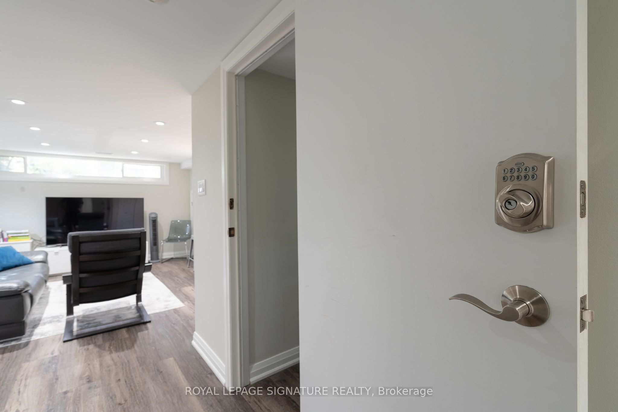 305 Blue Grass Boulevard Bsmt Property Photo 12