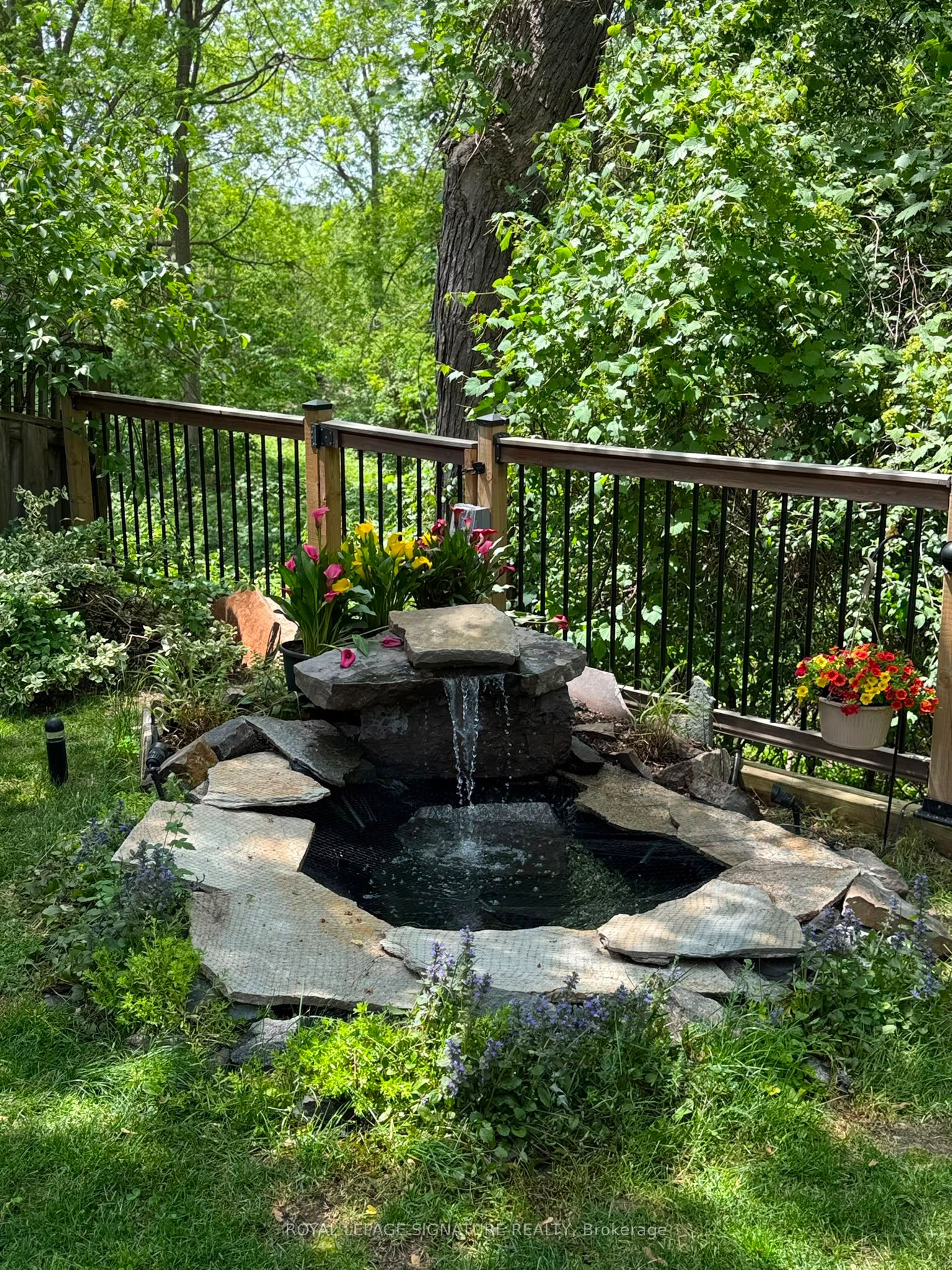 12 Tanglewood Trail Bsmt Property Photo 10
