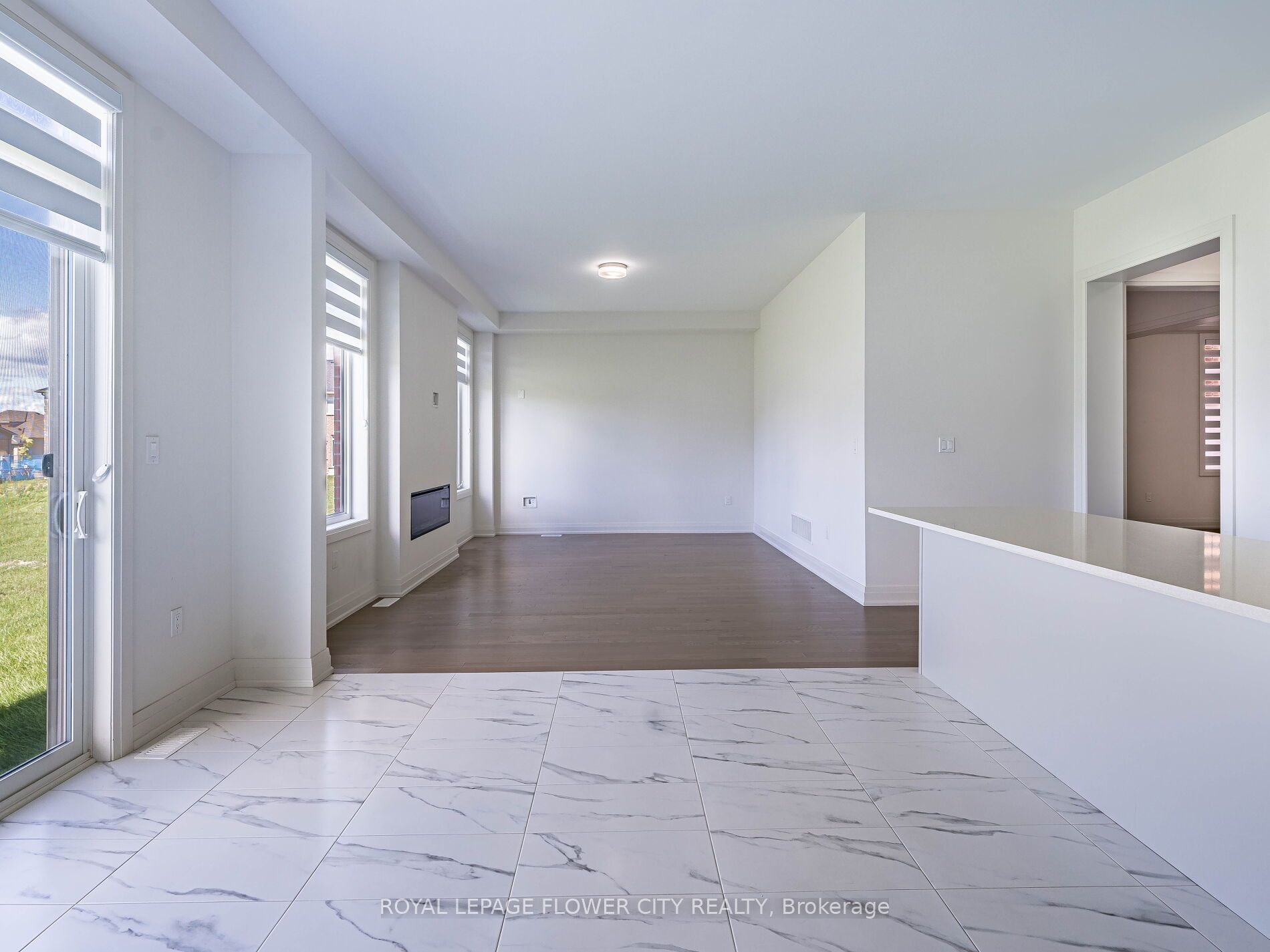 26 Hummingbird Grove Property Photo 19