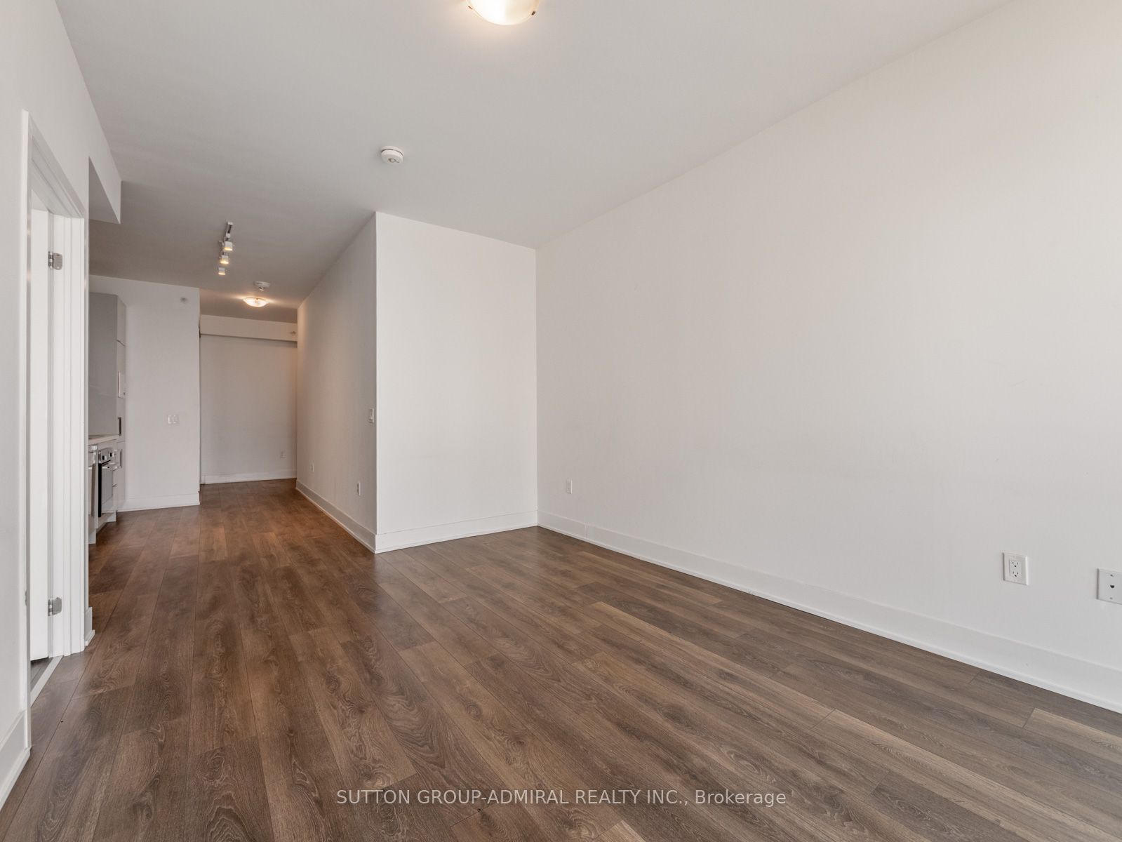 2916 Highway 7 Road 1505 Property Photo 11