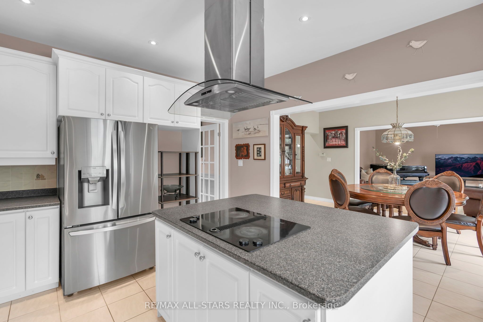 6 Audubon Way Property Photo 12