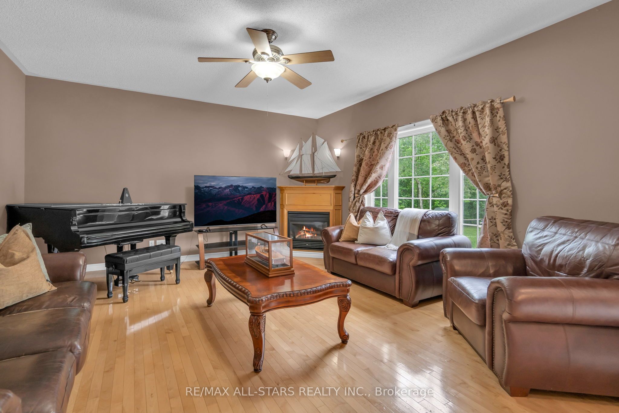6 Audubon Way Property Photo 18