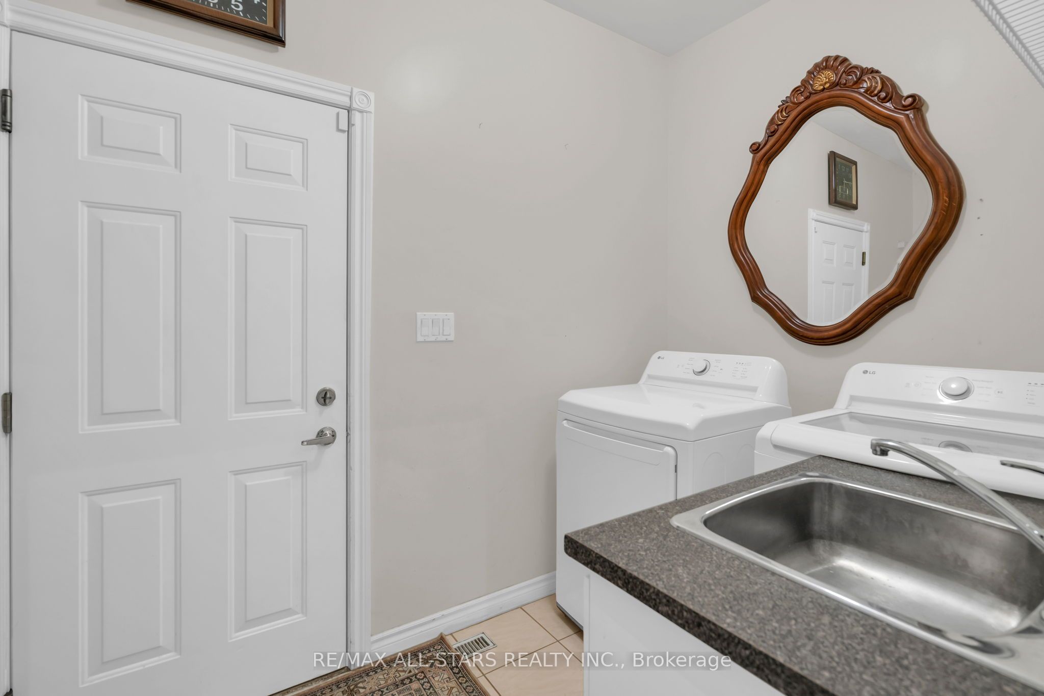 6 Audubon Way Property Photo 20
