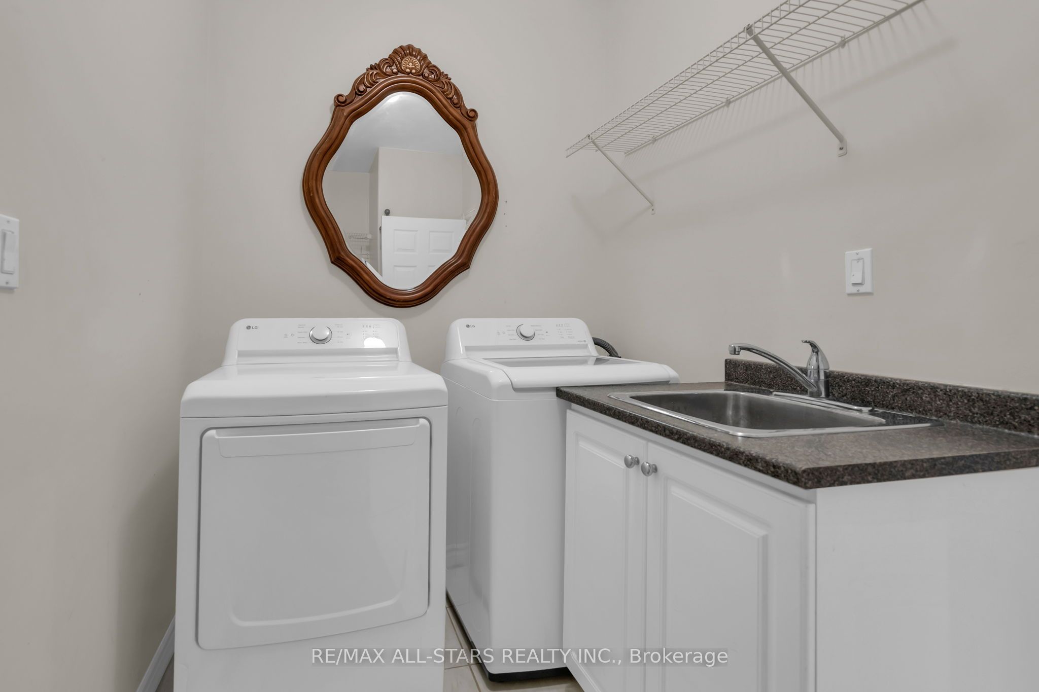 6 Audubon Way Property Photo 21