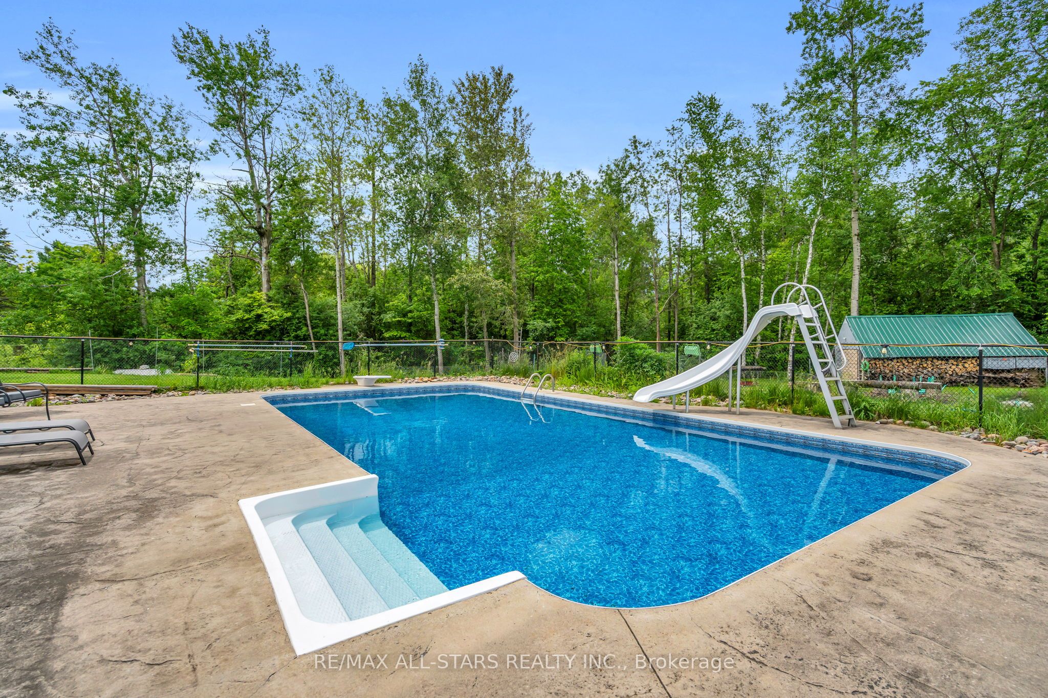 6 Audubon Way Property Photo 36