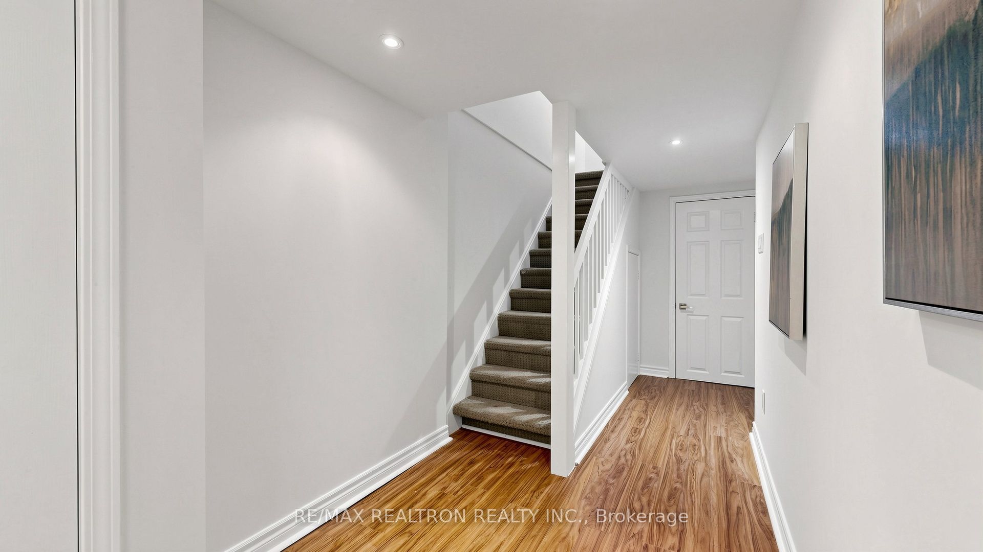 64 Dunbar Crescent Property Photo 28