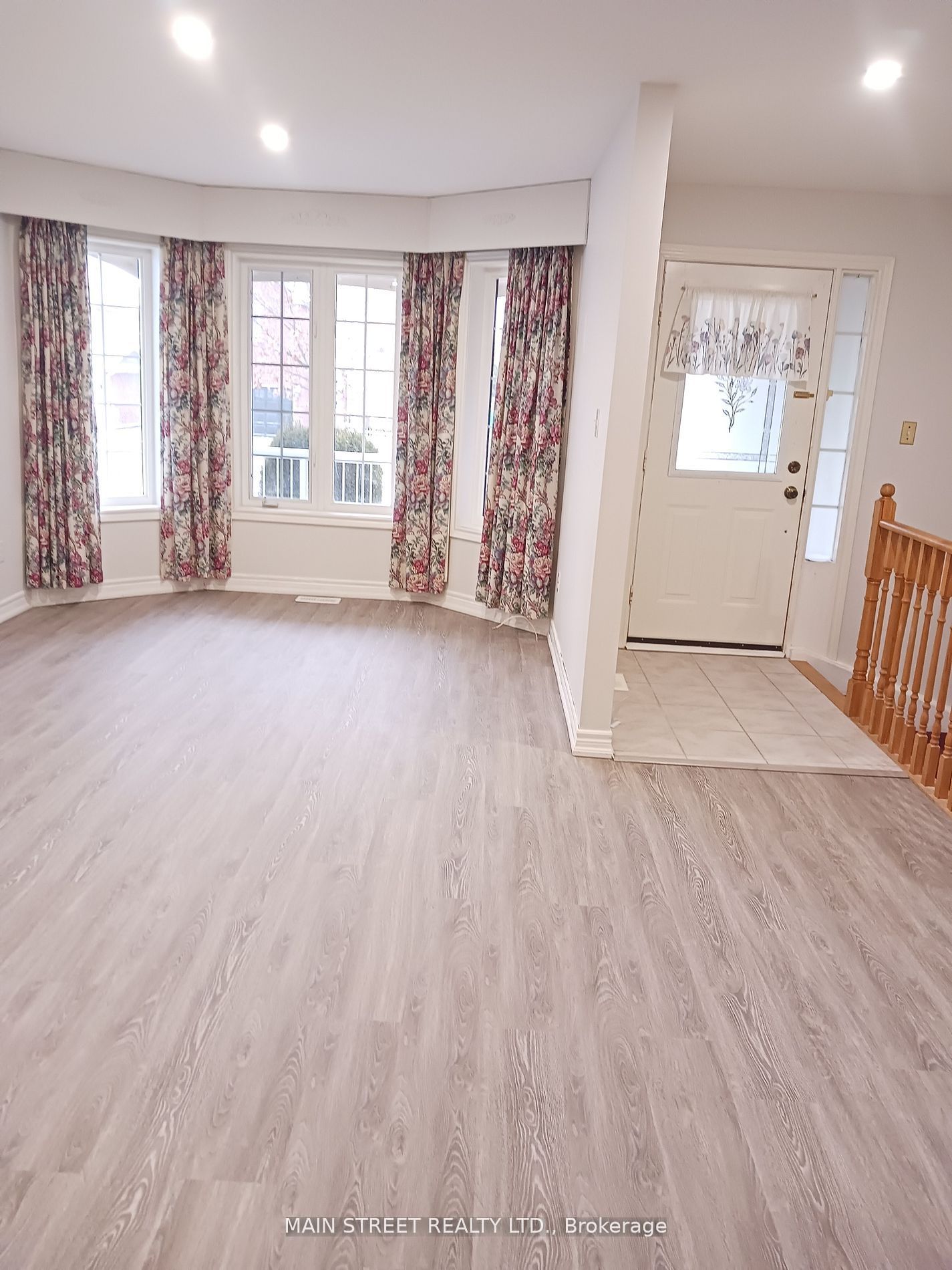5 Brecken Drive Property Photo 2