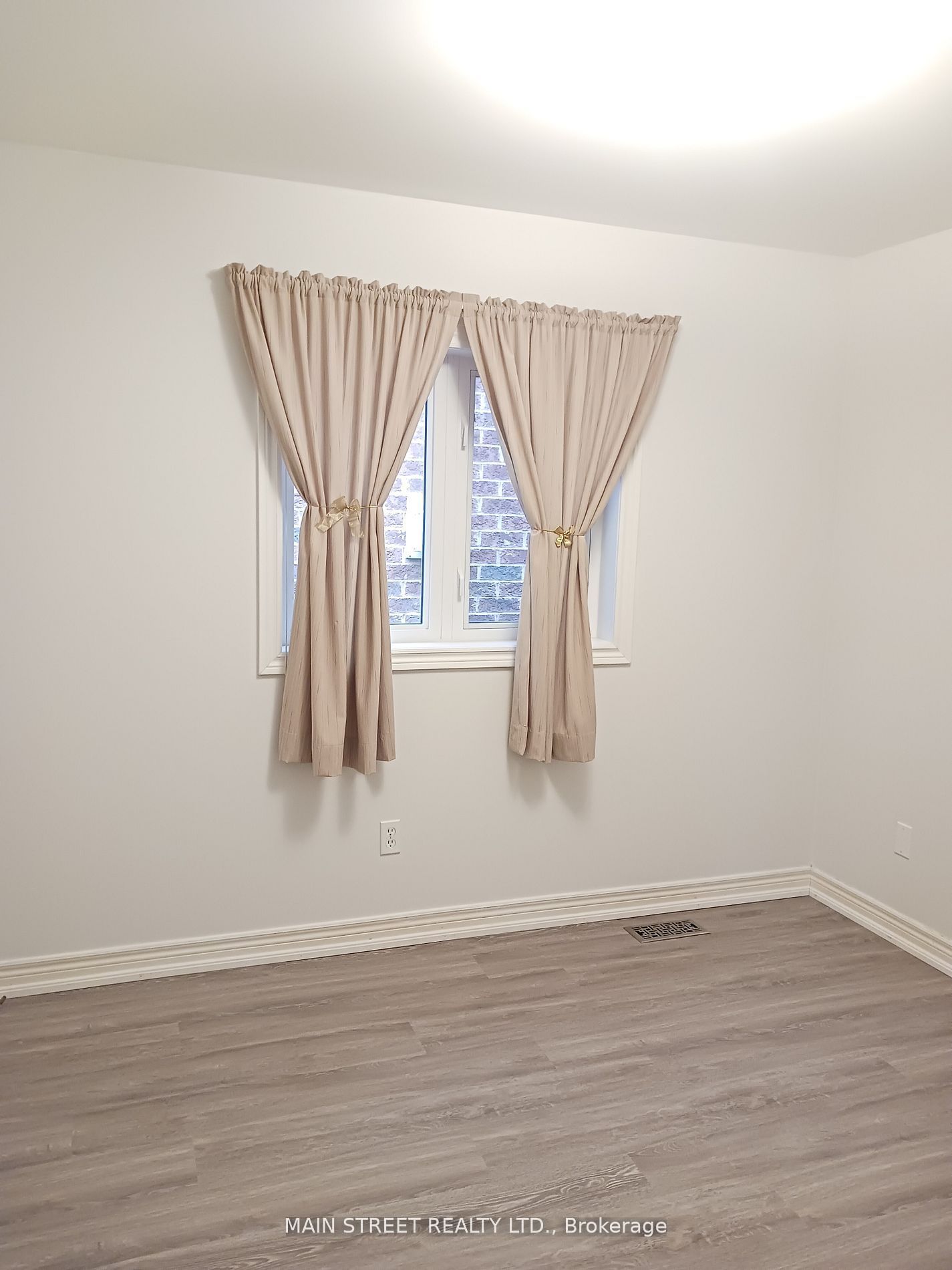 5 Brecken Drive Property Photo 10