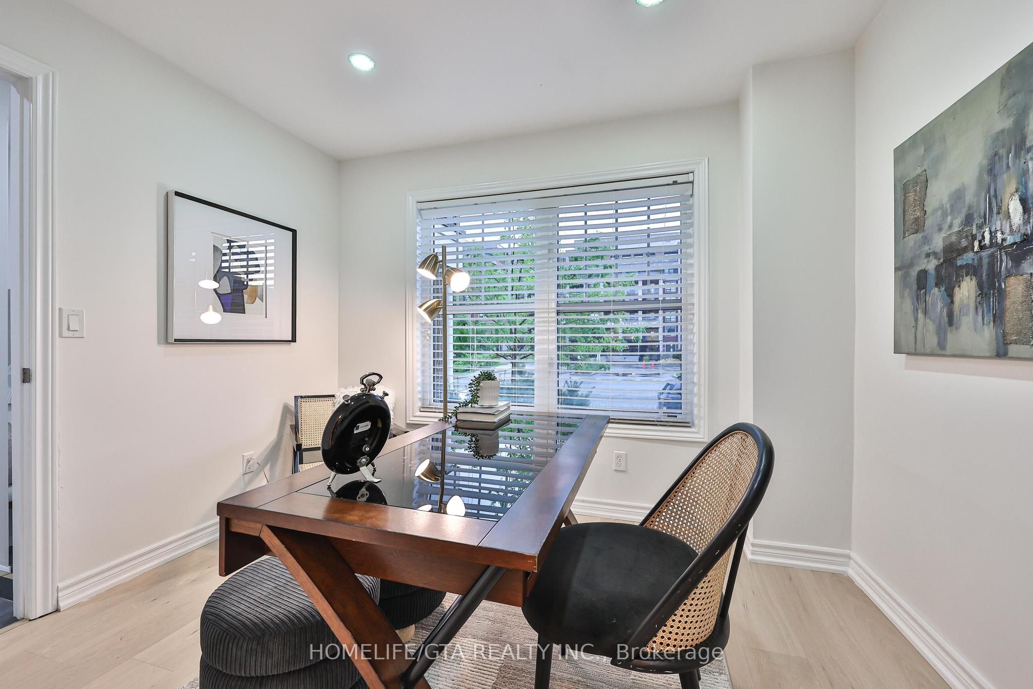 52 Baker Hill Boulevard Property Photo 3