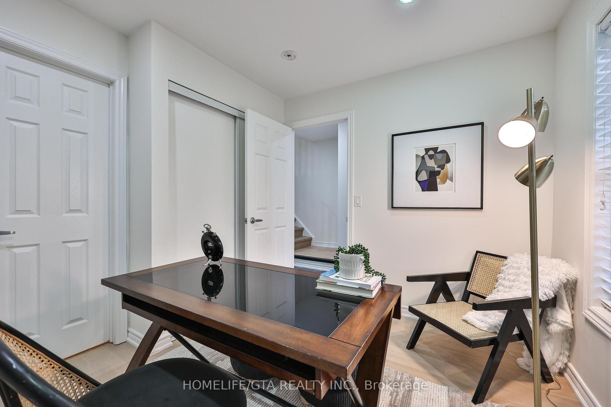 52 Baker Hill Boulevard Property Photo 4
