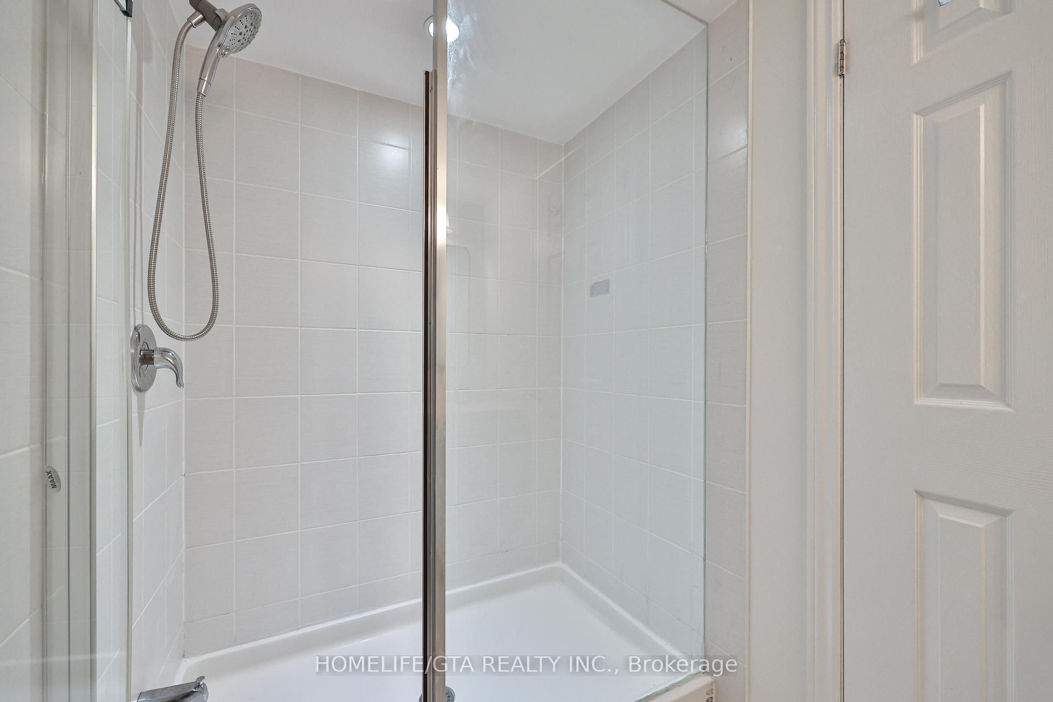 52 Baker Hill Boulevard Property Photo 35