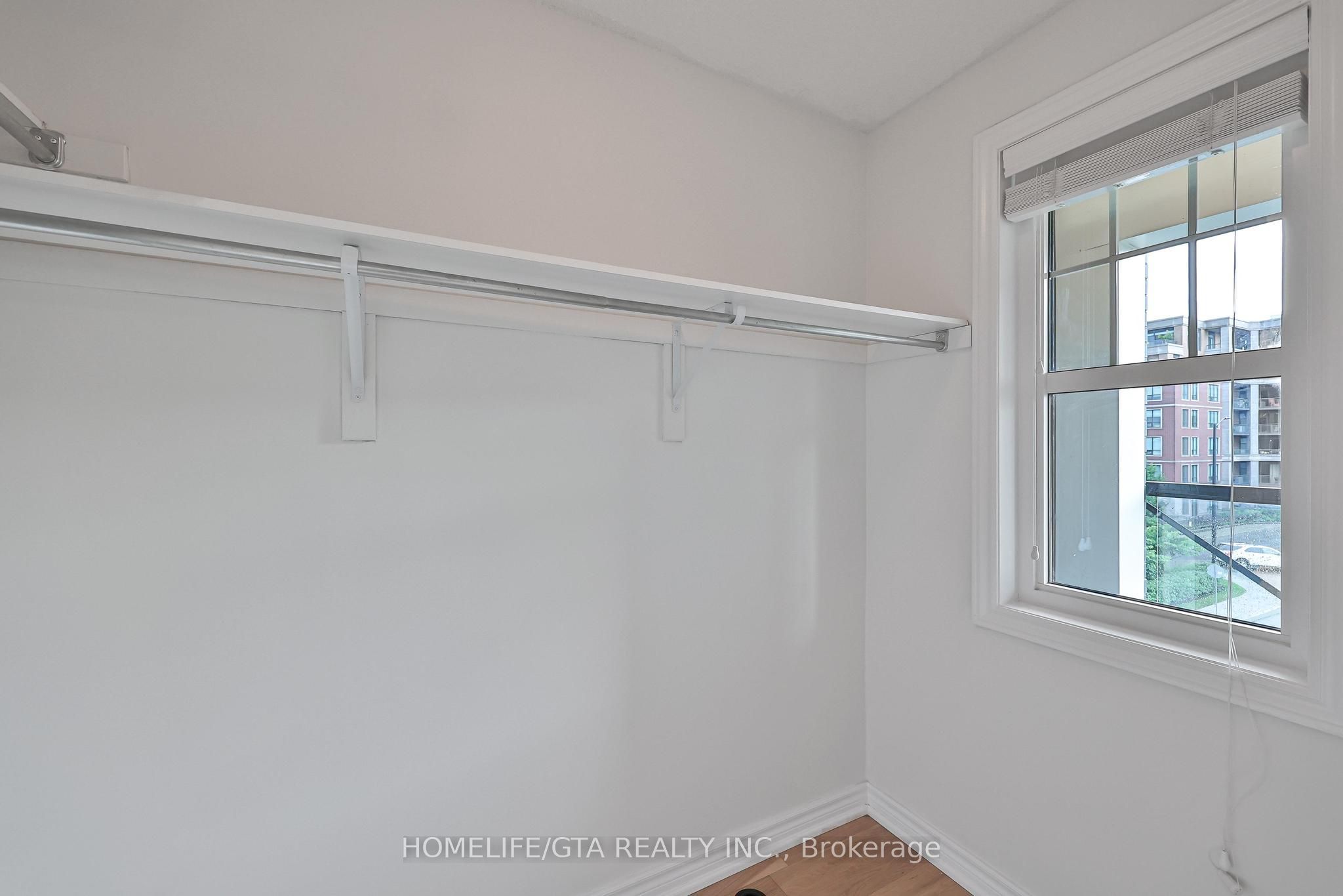 52 Baker Hill Boulevard Property Photo 37