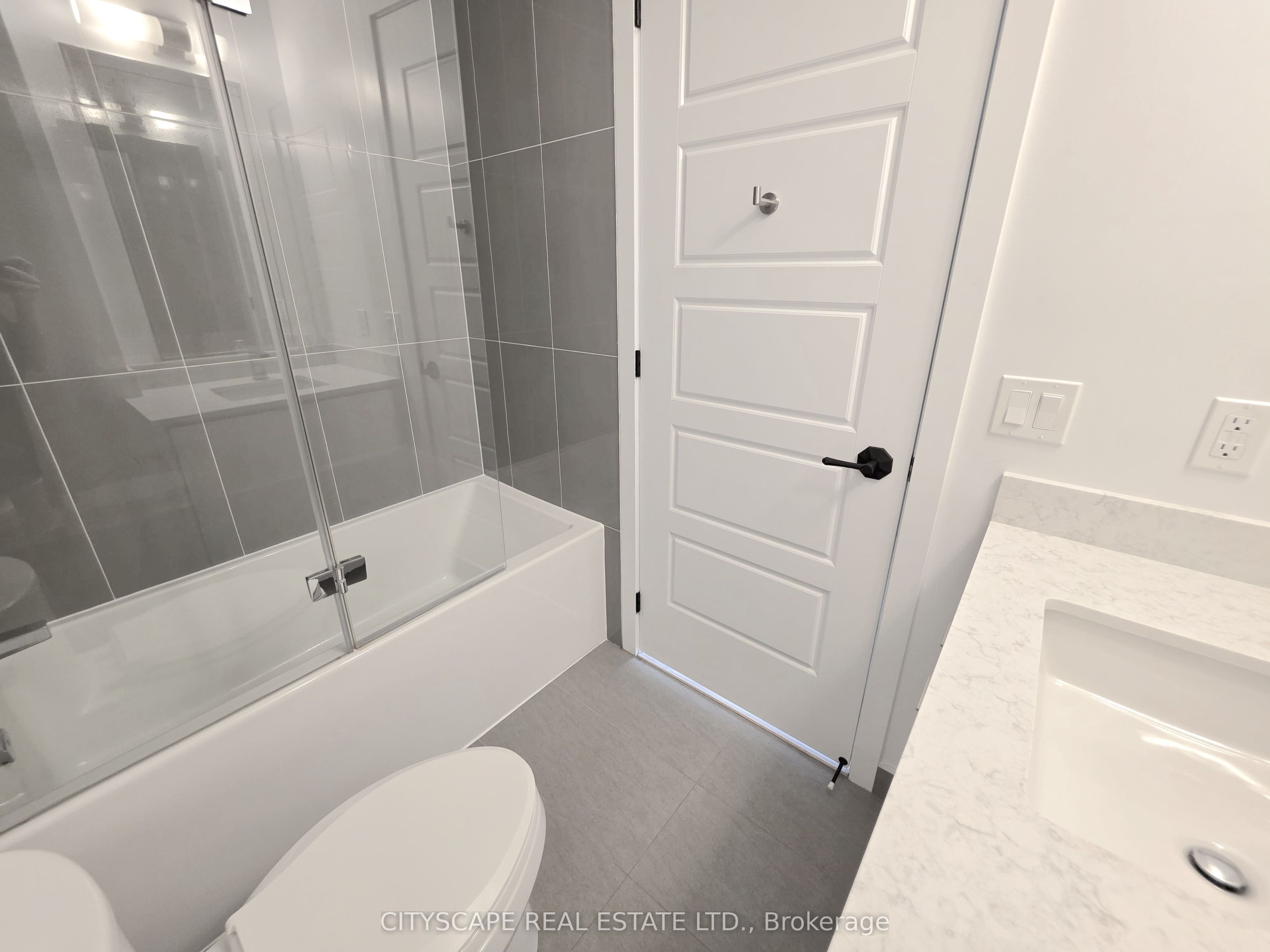 415 Sea Ray Avenue 418 Property Photo 18