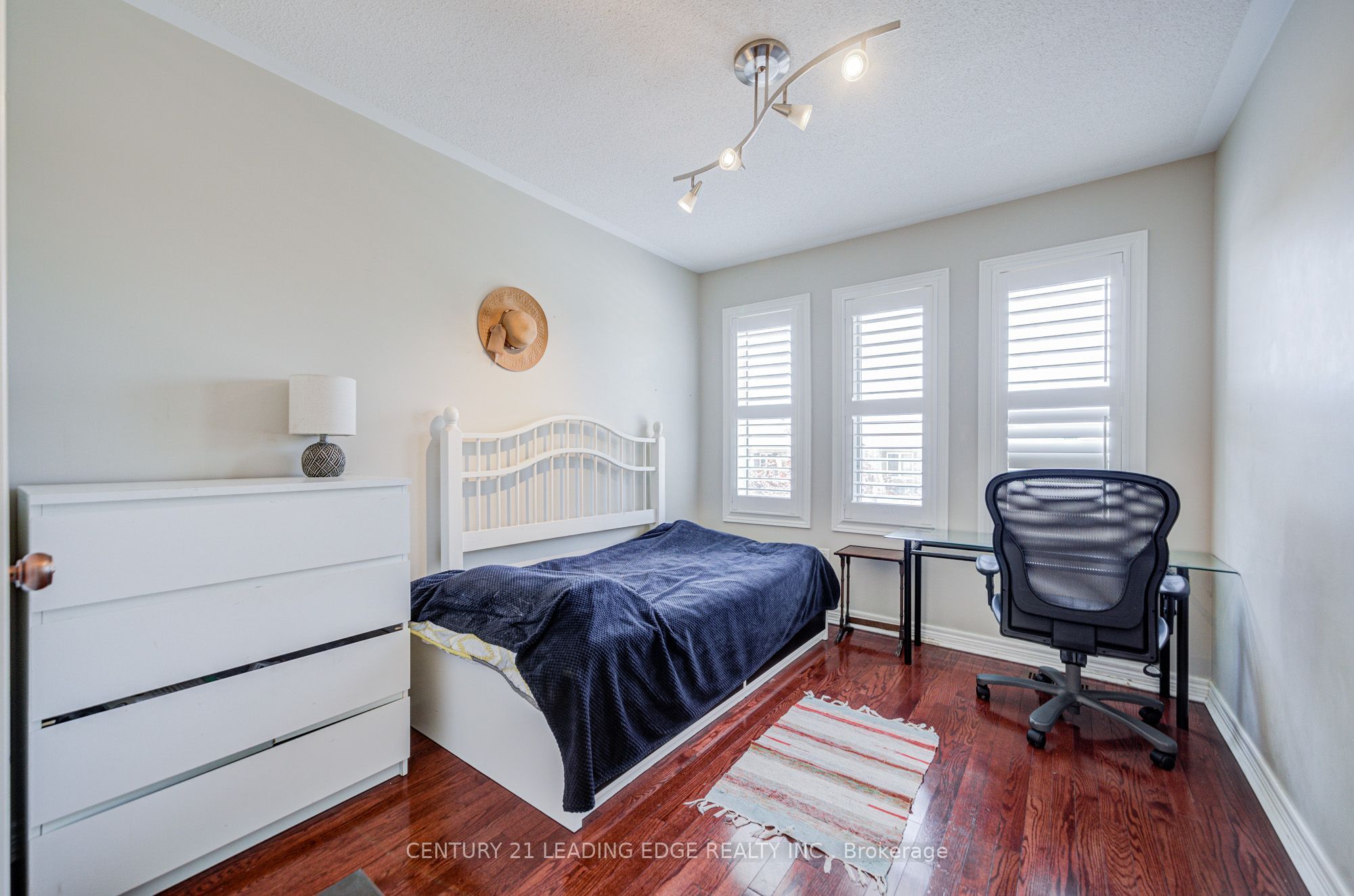 21 Treasure Hill Road Property Photo 23