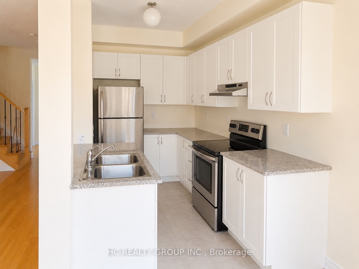 11 Sandwell Street Property Photo 2