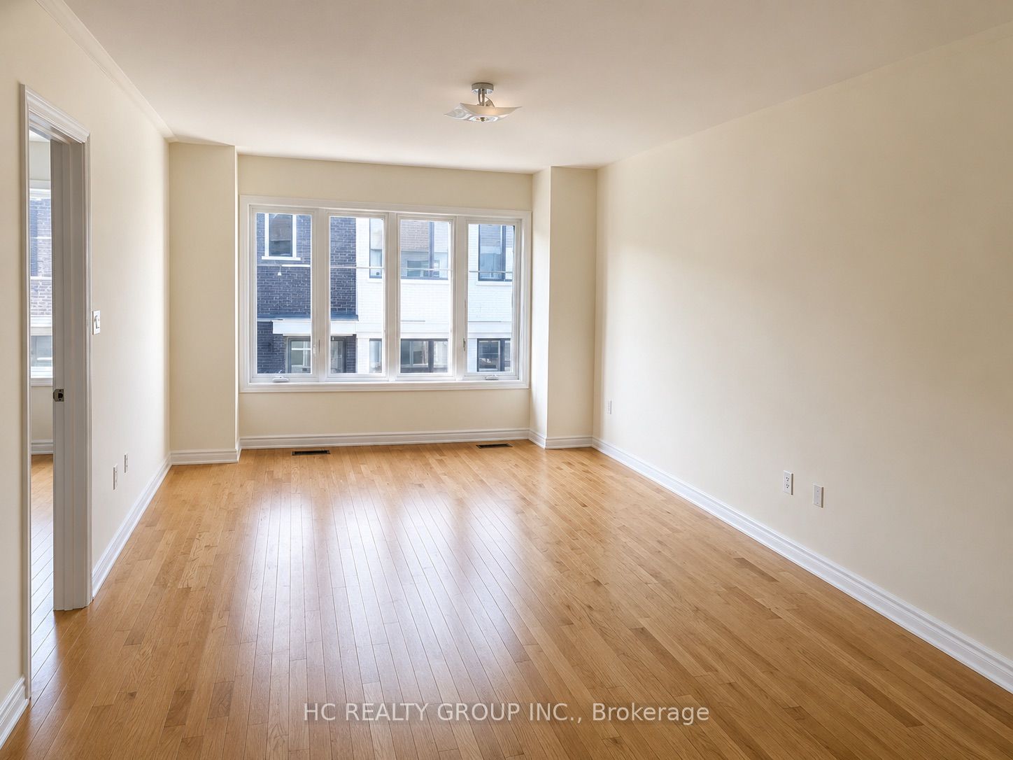 11 Sandwell Street Property Photo 5