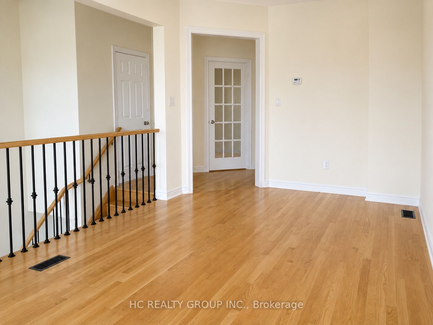 11 Sandwell Street Property Photo 6