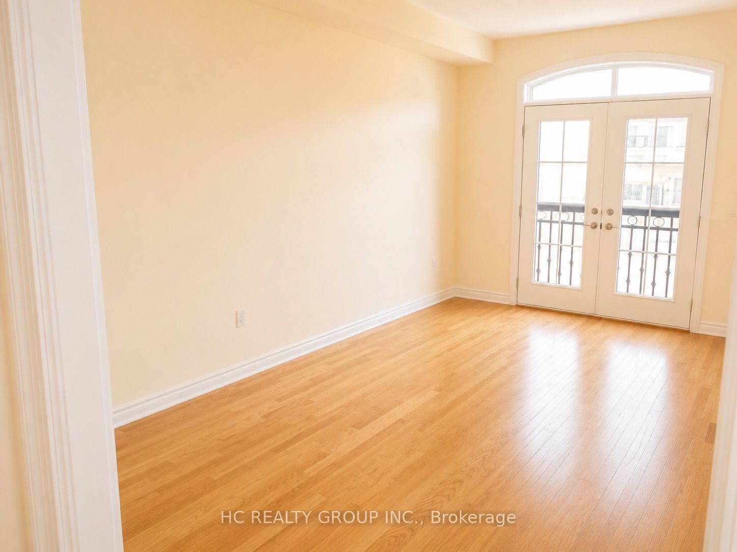 11 Sandwell Street Property Photo 8