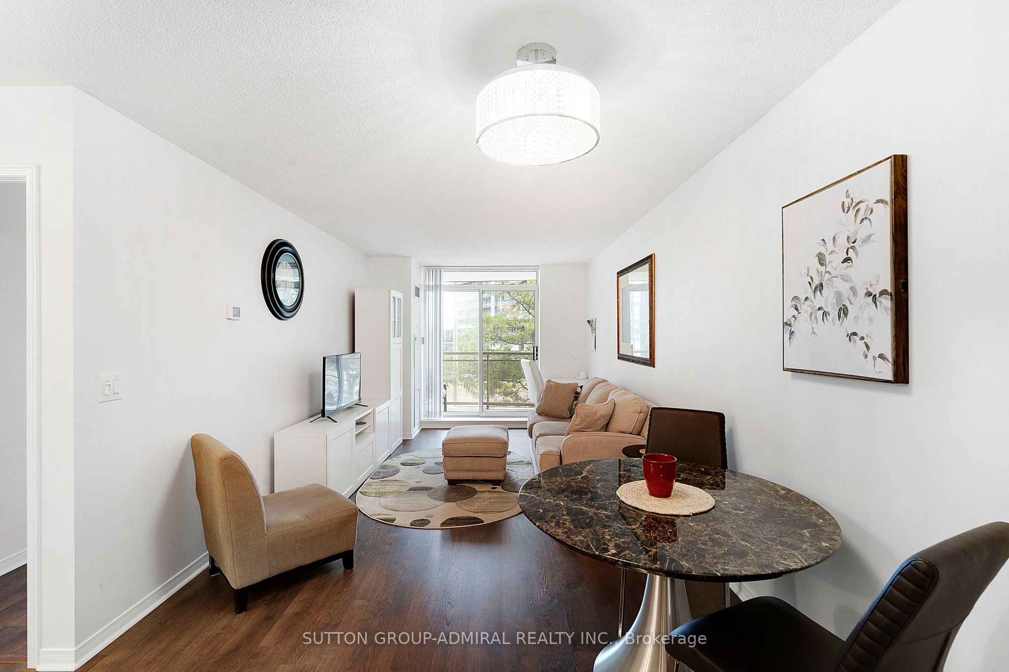 73 King William Crescent 307 Property Photo 12
