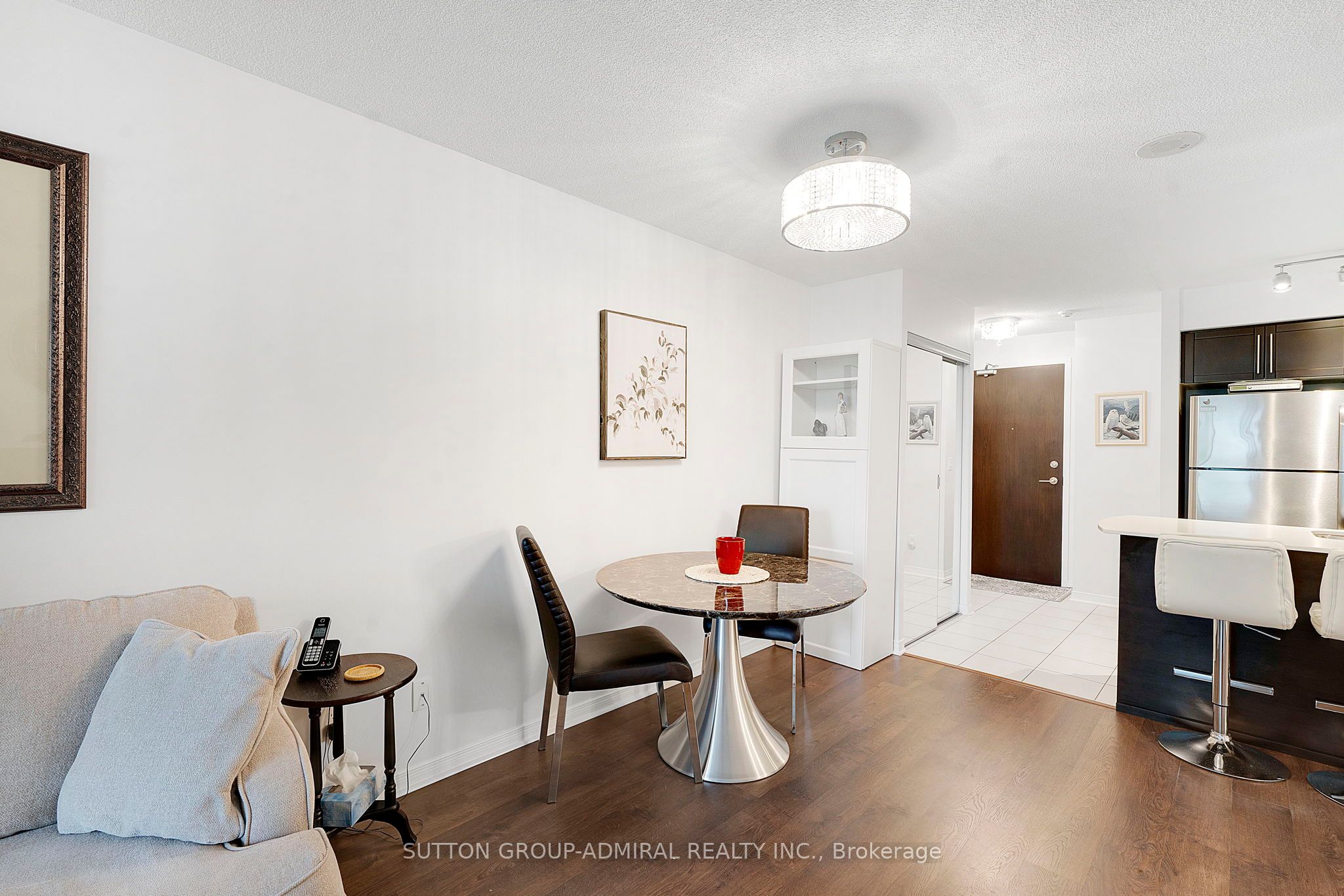 73 King William Crescent 307 Property Photo 15