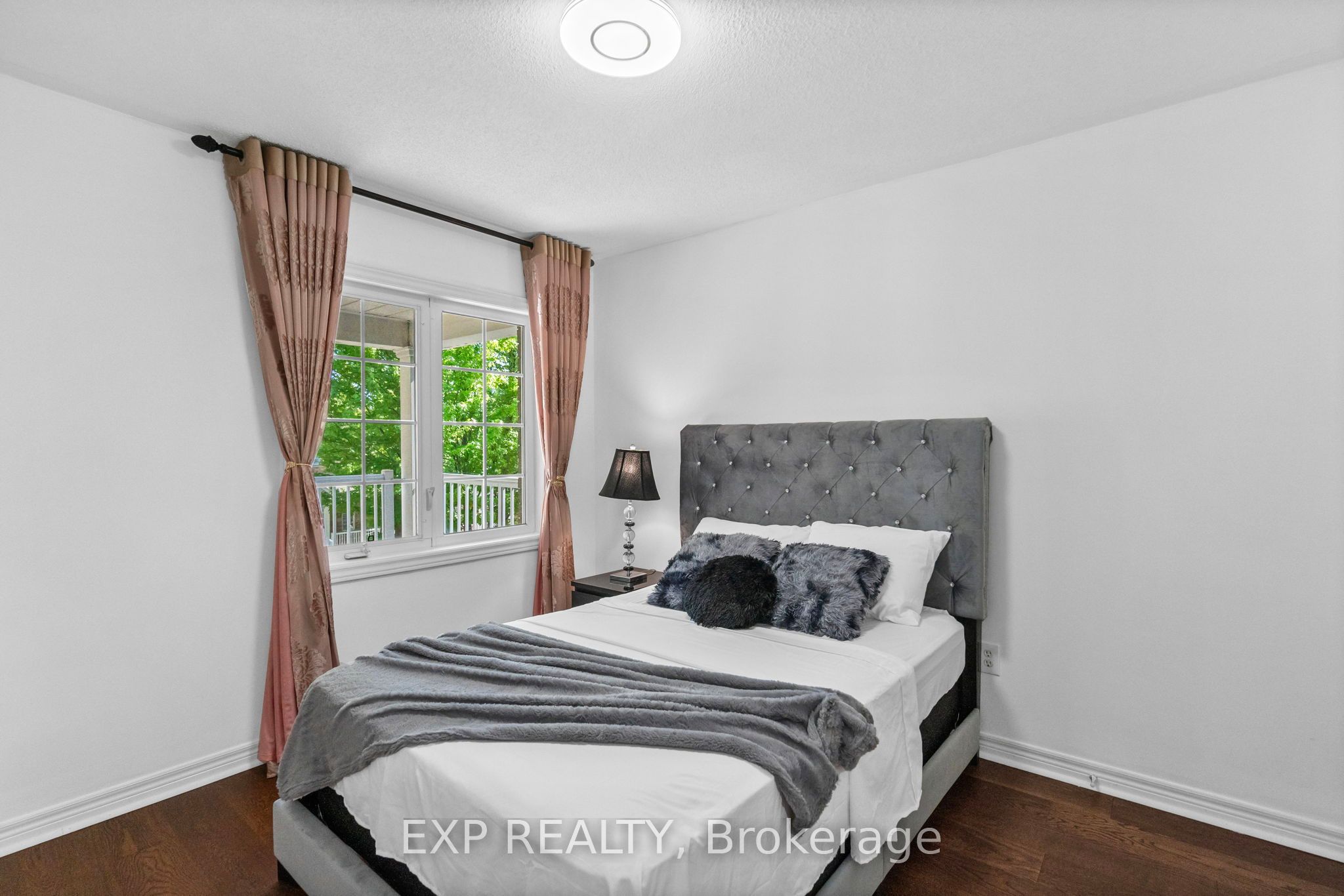 71 Pillar Rock Crescent Property Photo 30