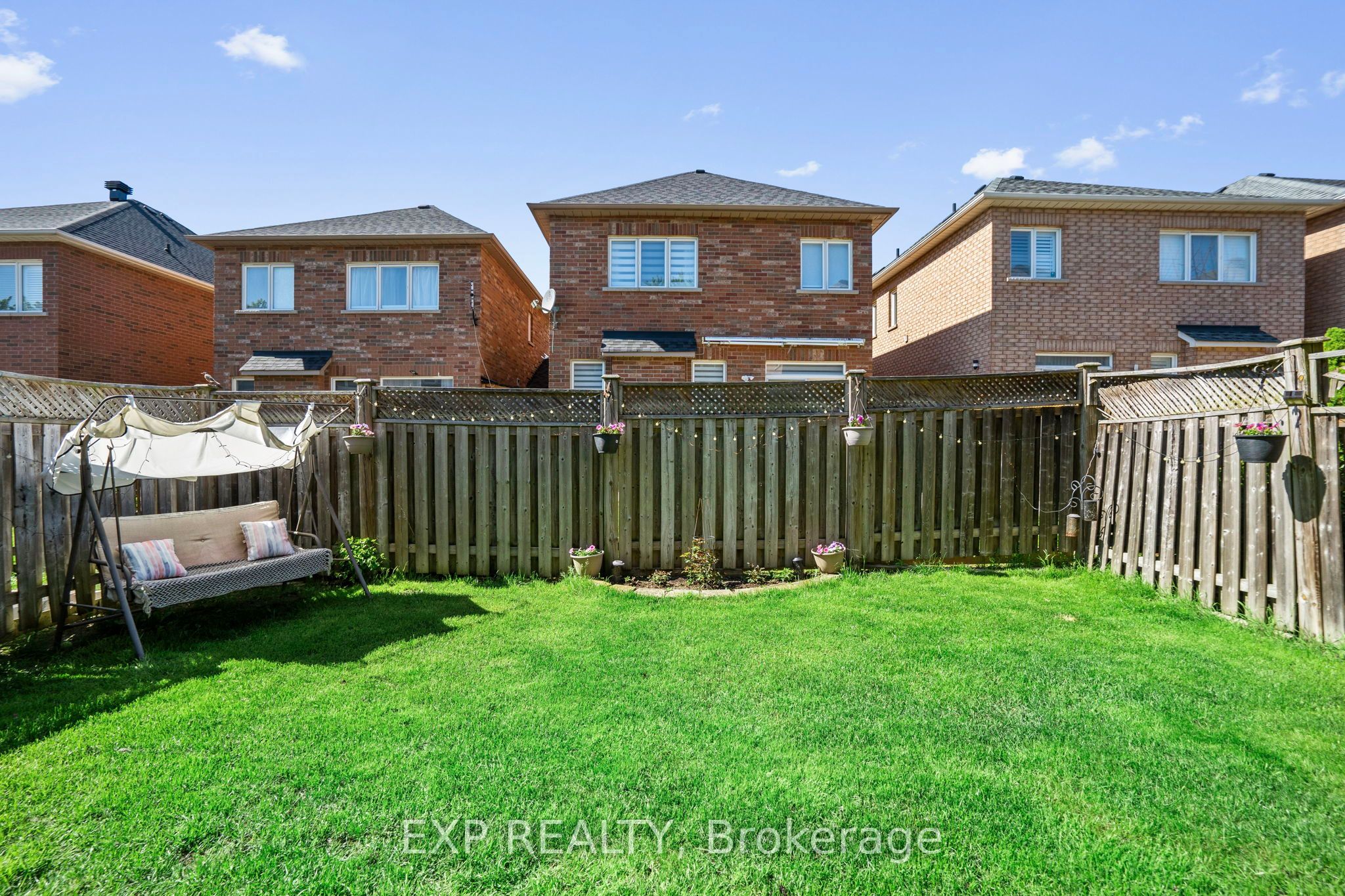 71 Pillar Rock Crescent Property Photo 42