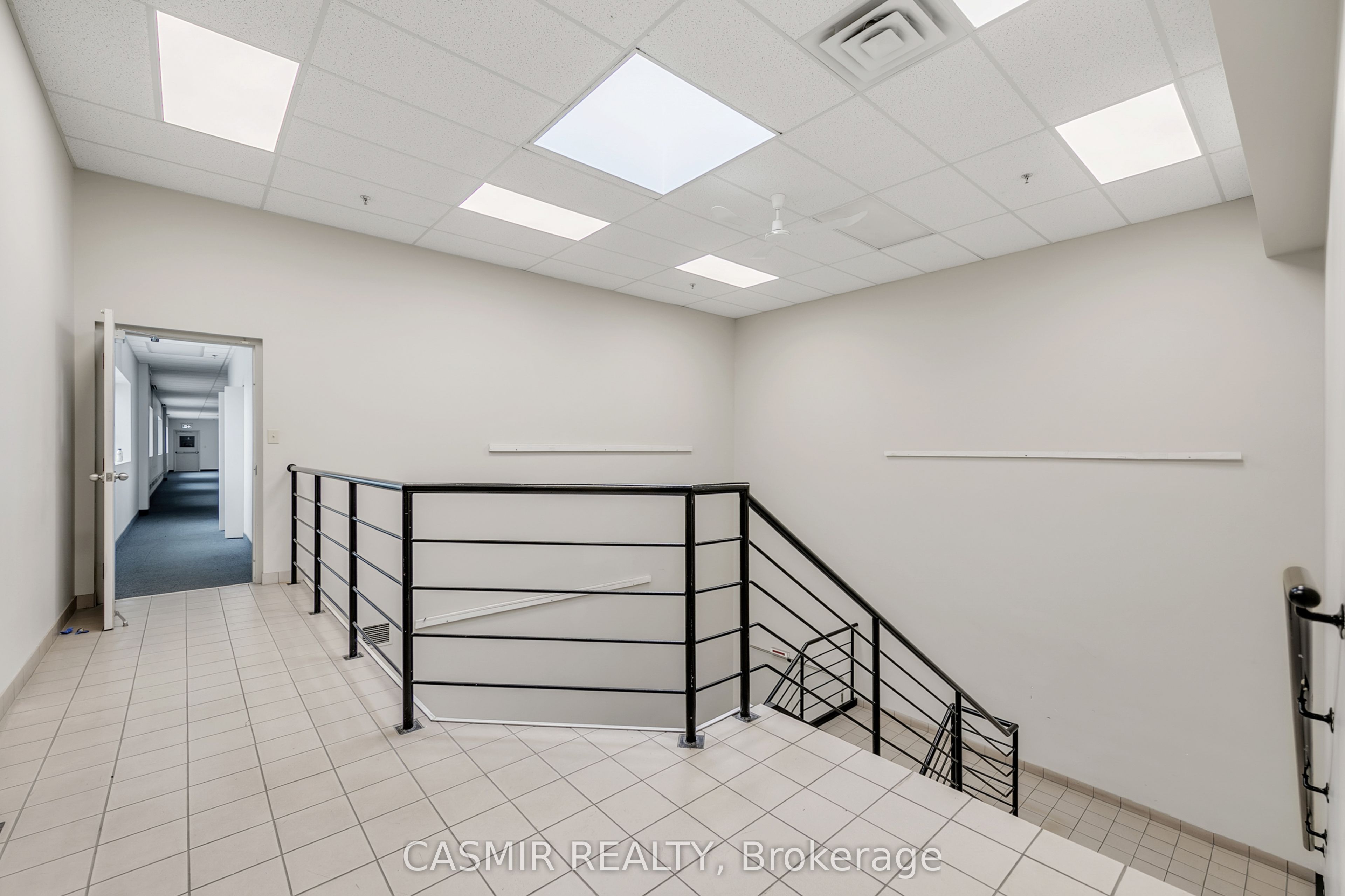 150 Pony Drive E Property Photo 32