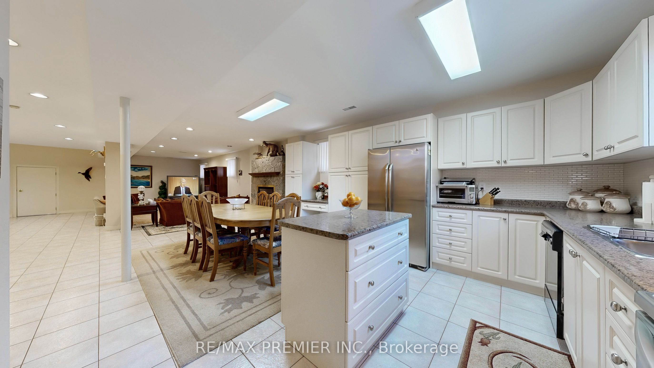 N13589850 Property Photo 4