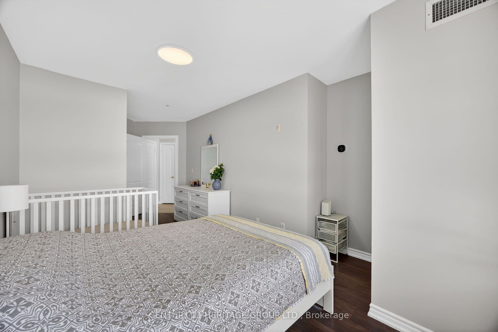 112 Simcoe Road 214 Property Photo 10