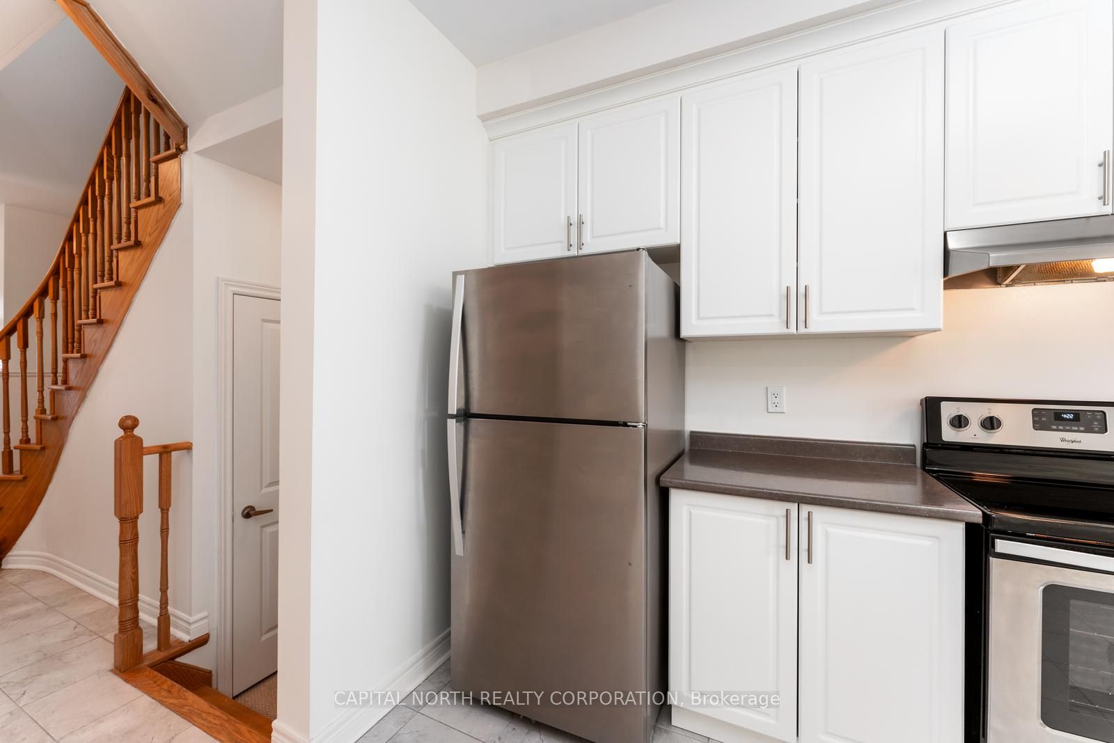 84 Fortis Crescent Property Photo 13