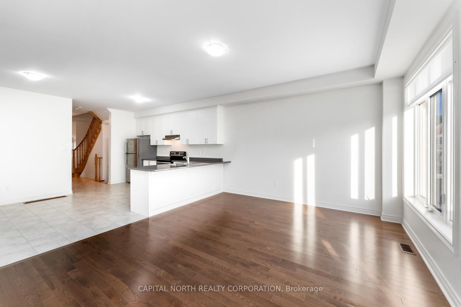 84 Fortis Crescent Property Photo 16