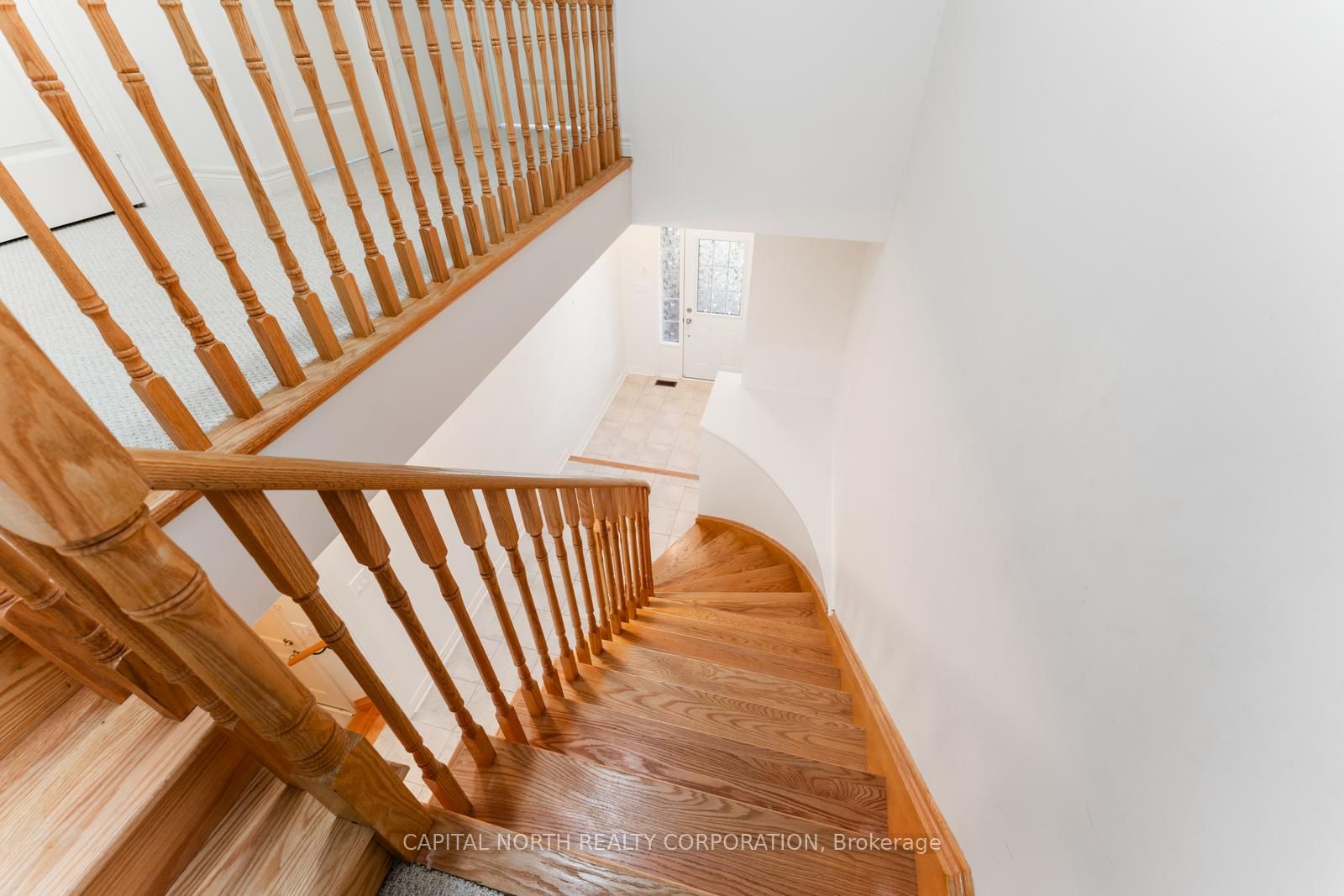 84 Fortis Crescent Property Photo 20