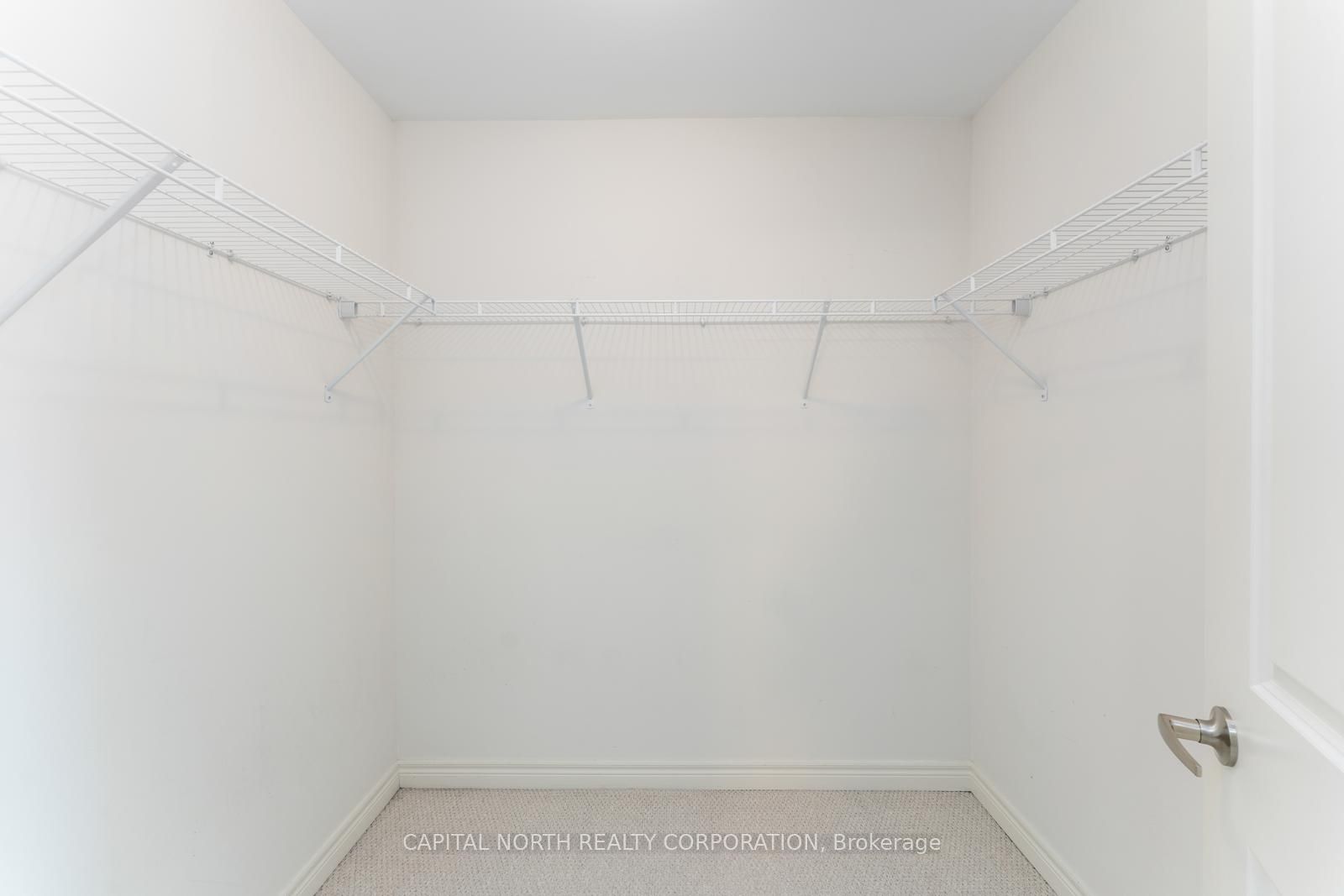 84 Fortis Crescent Property Photo 26