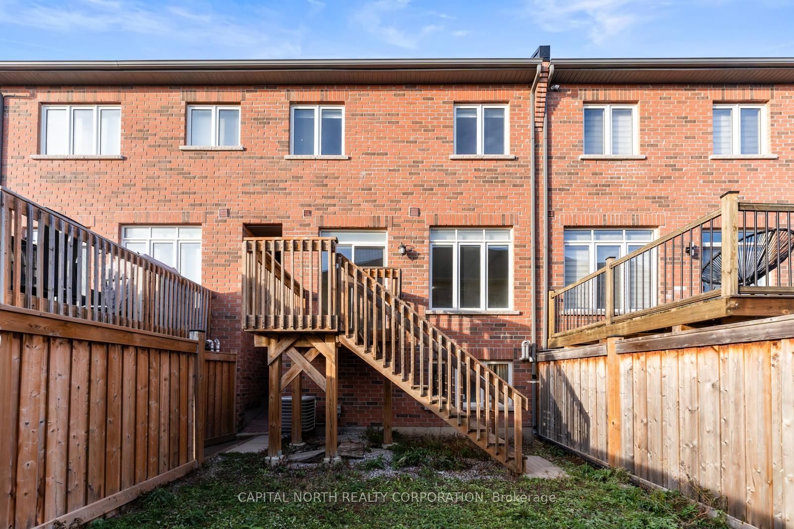 84 Fortis Crescent Property Photo 37