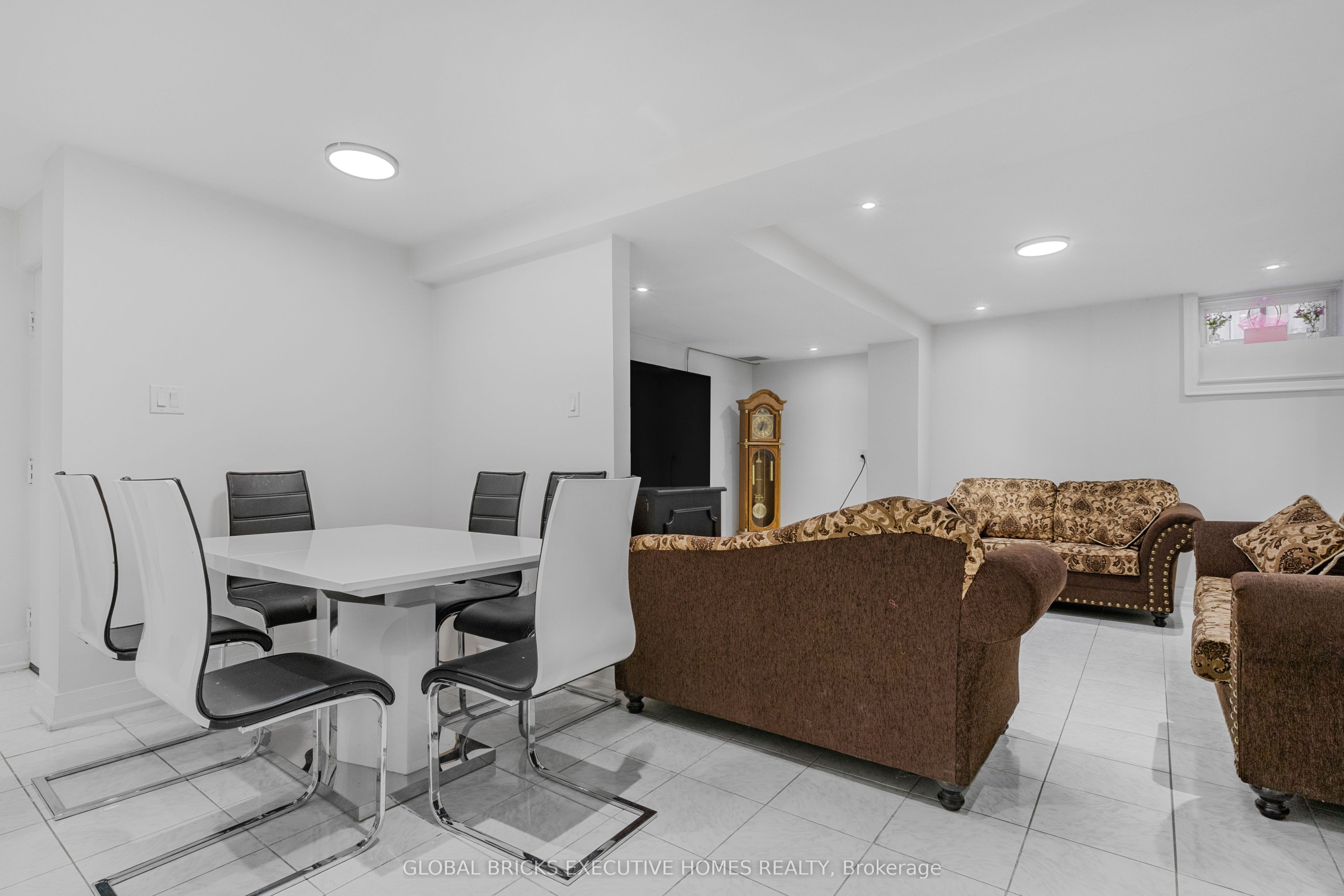 99 Benjamin Drive Property Photo 30