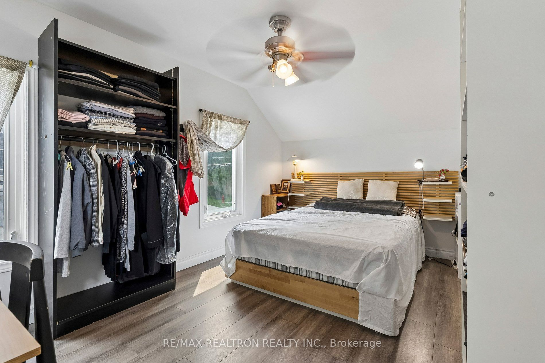 28 Machell Avenue Property Photo 18