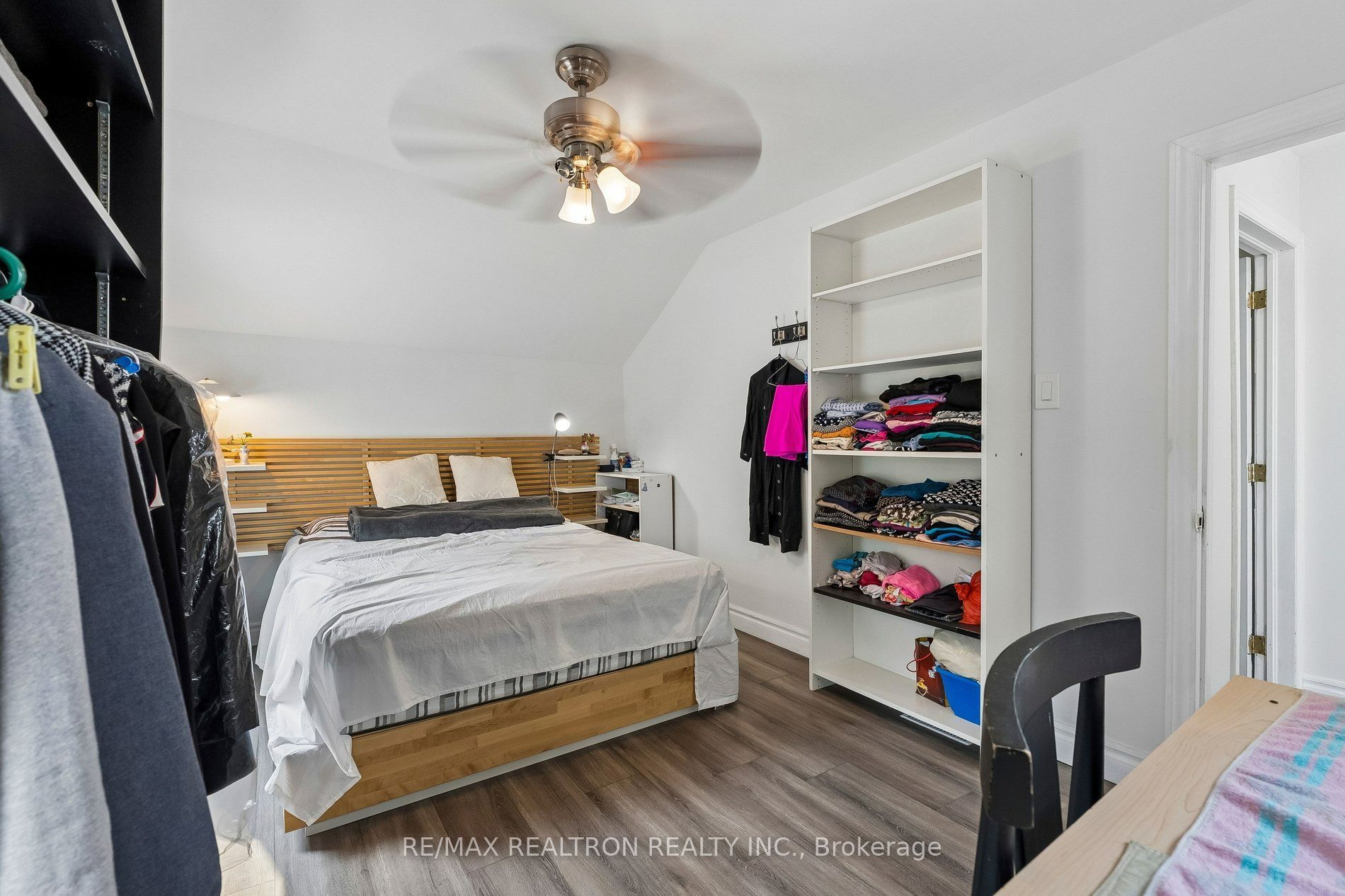 28 Machell Avenue Property Photo 19