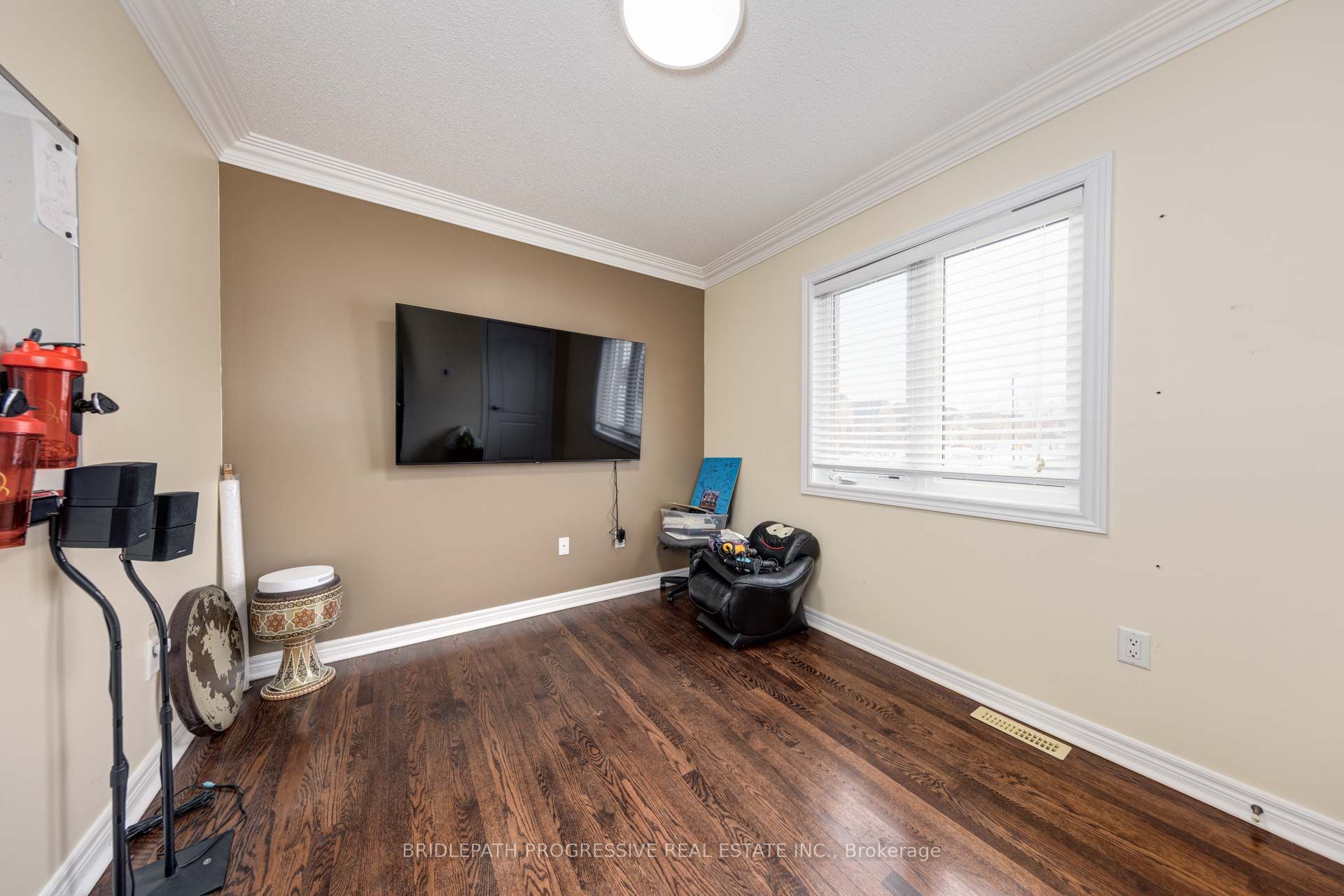 64 Sir Sanford Fleming Way Property Photo 34