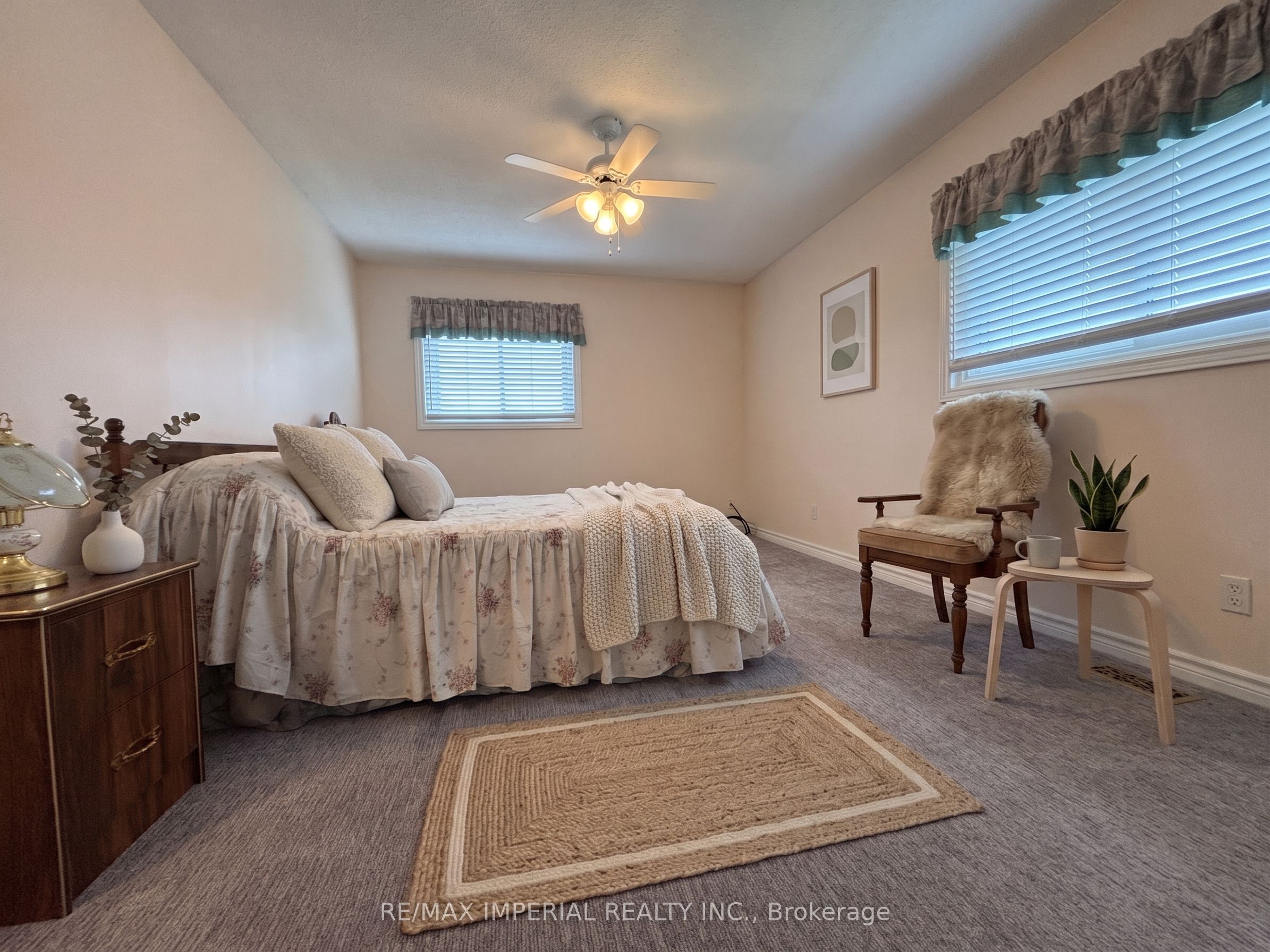 23276 Highway 48 Road Property Photo 13