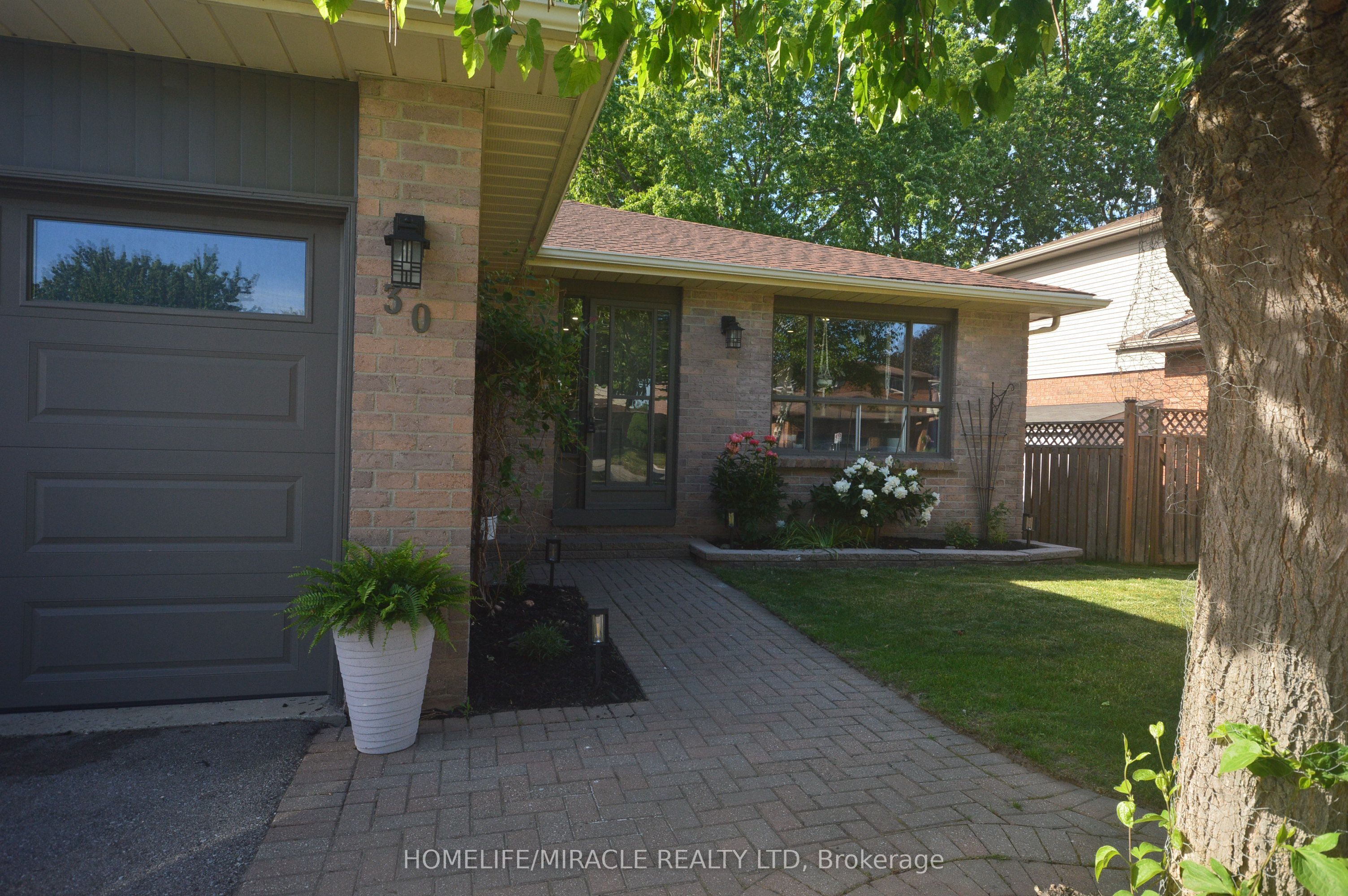 30 Northgate Drive Property Photo 3