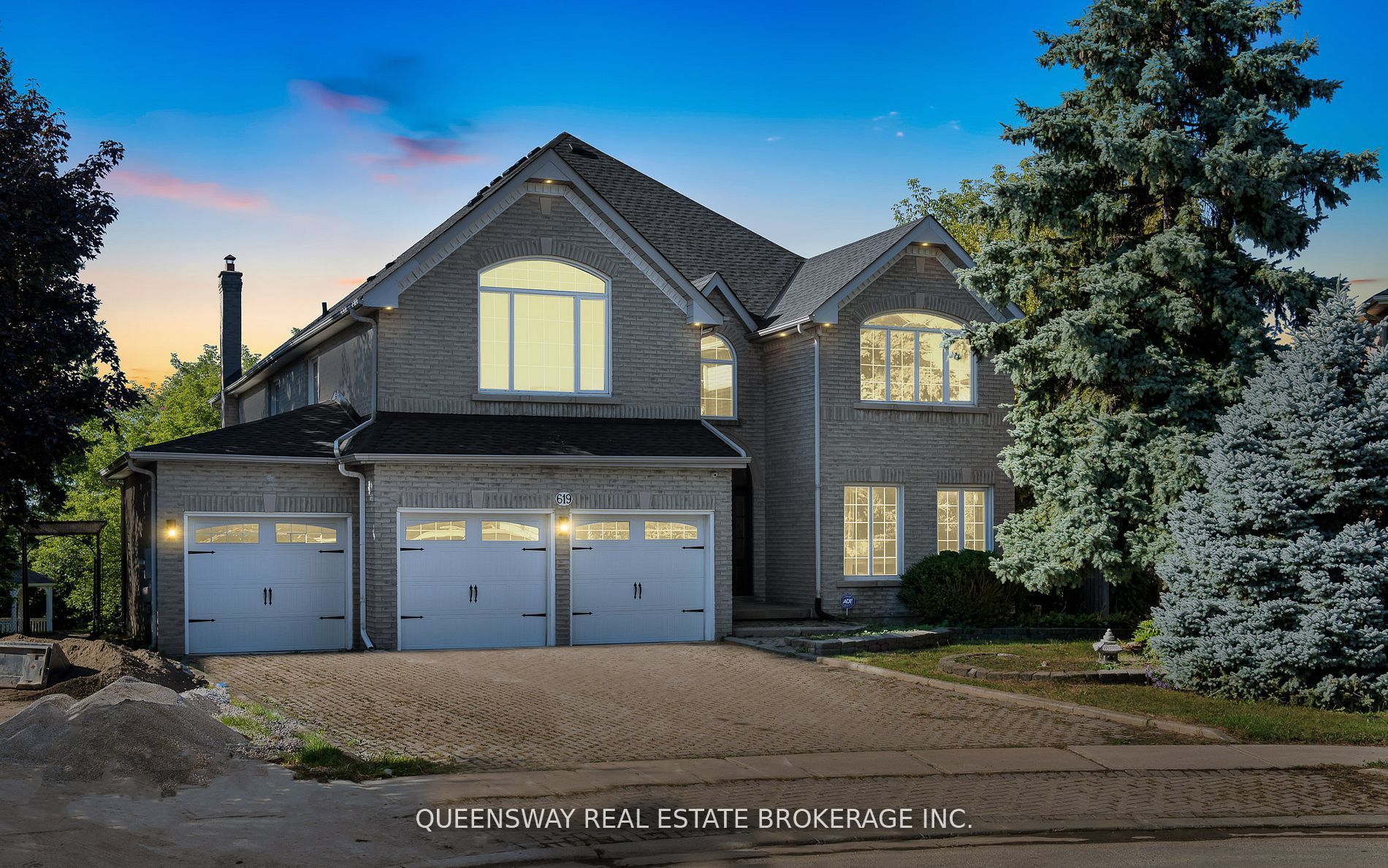 619 Culler Mews Property Photo 1