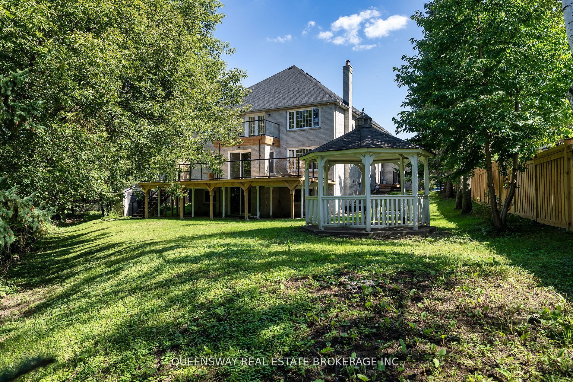 619 Culler Mews Property Photo 6