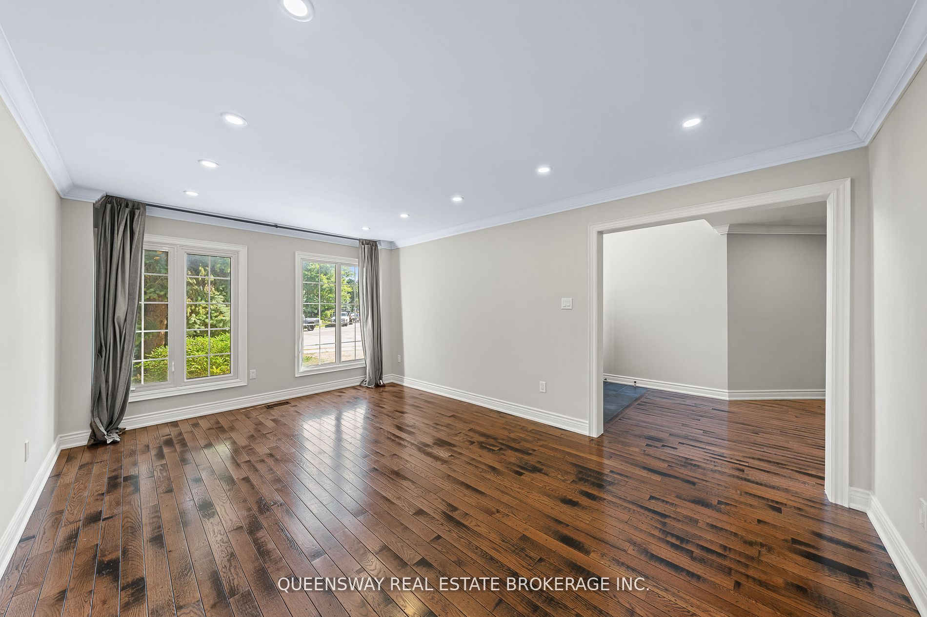619 Culler Mews Property Photo 16