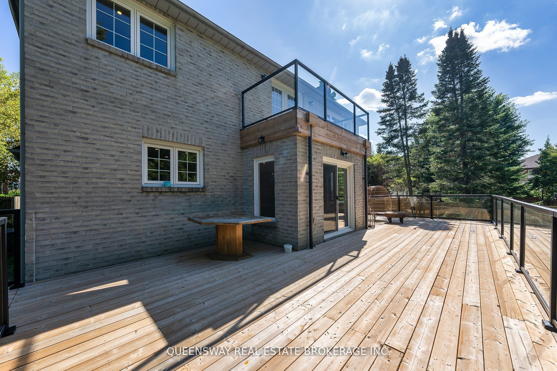 619 Culler Mews Property Photo 23